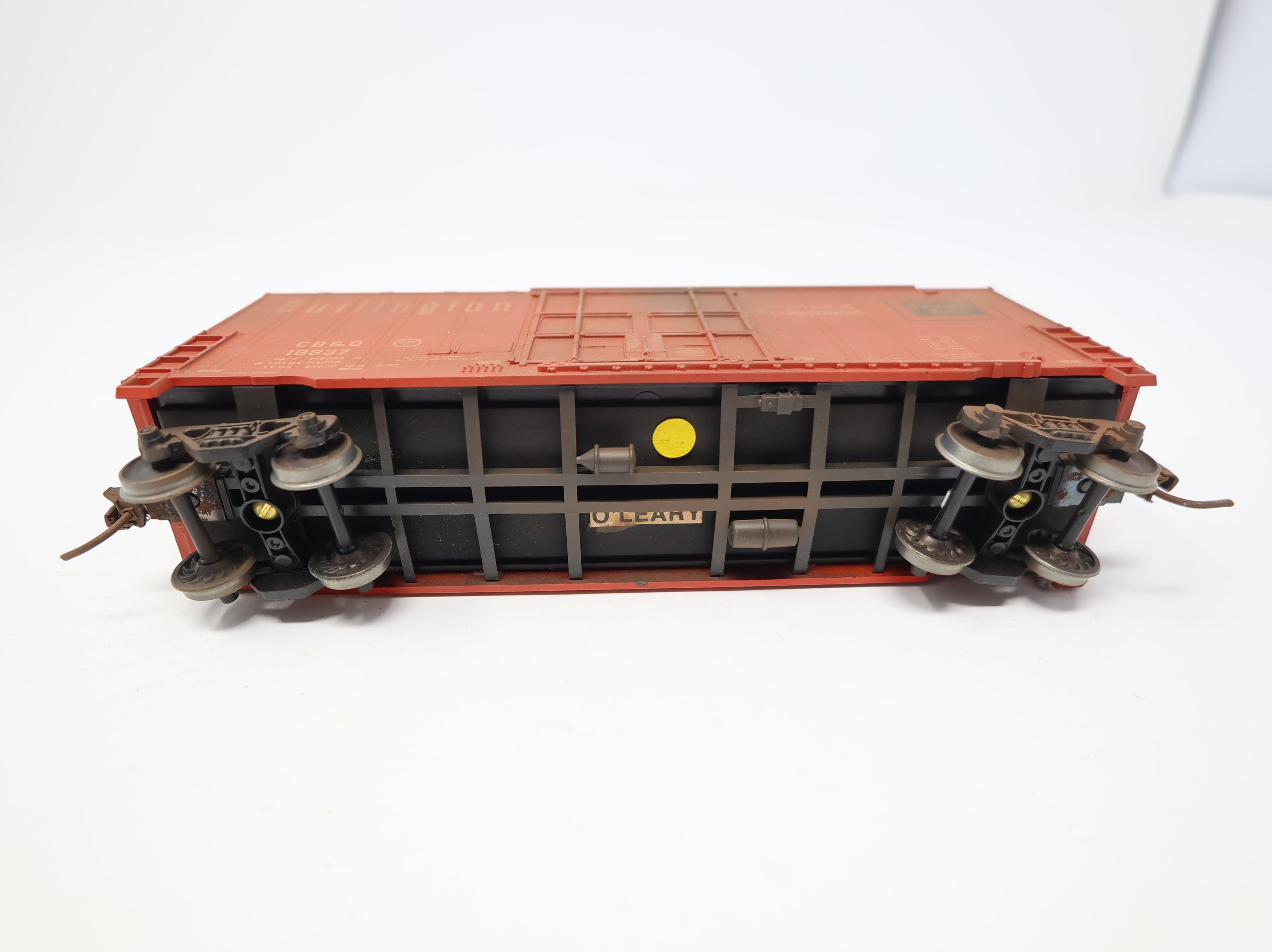 USED Athearn HO Scale 40' Hi Cube Box Car Burlington CB&Q #19837 Weathered