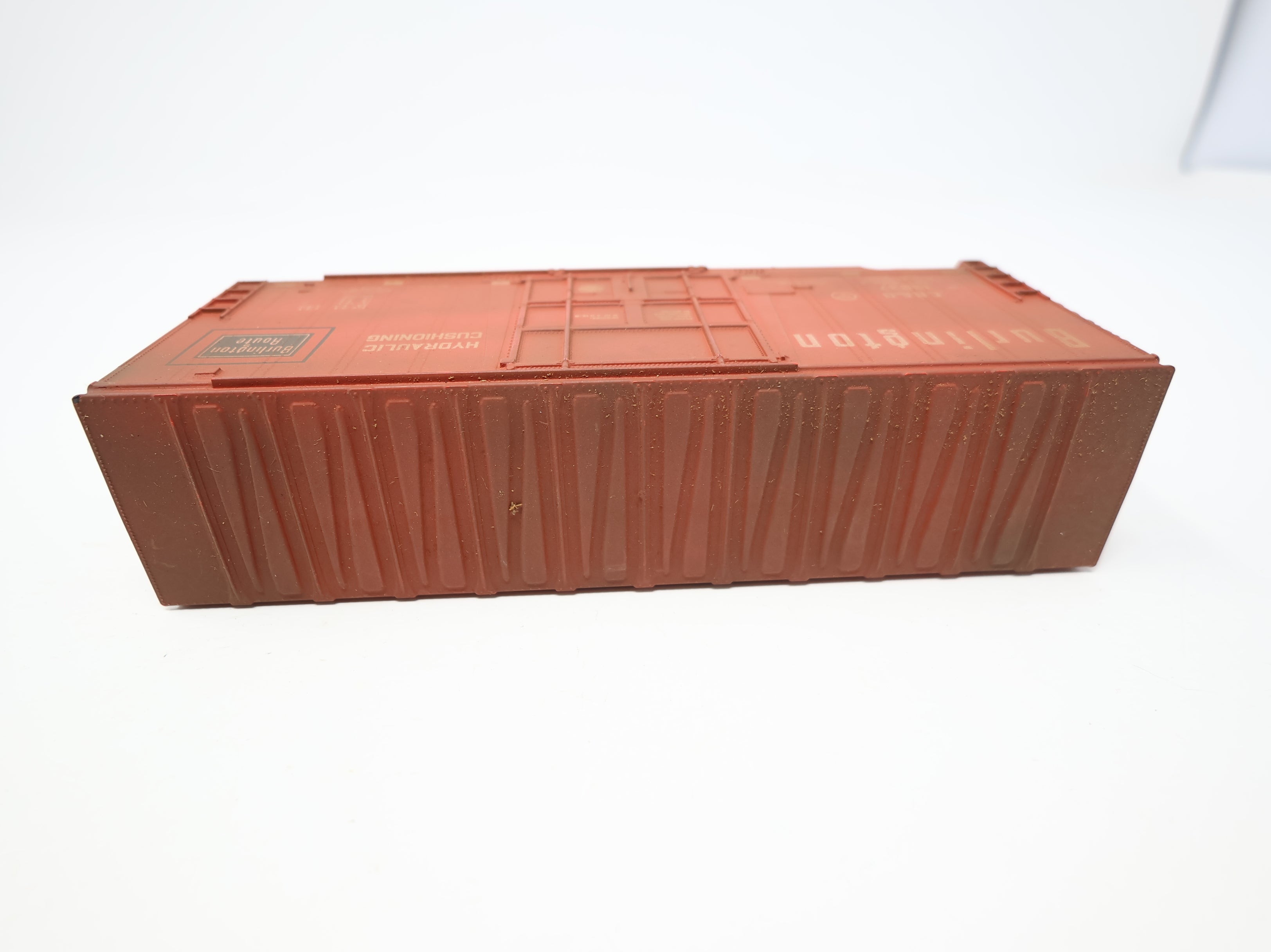 USED Athearn HO Scale 40' Hi Cube Box Car Burlington CB&Q #19837 Weathered