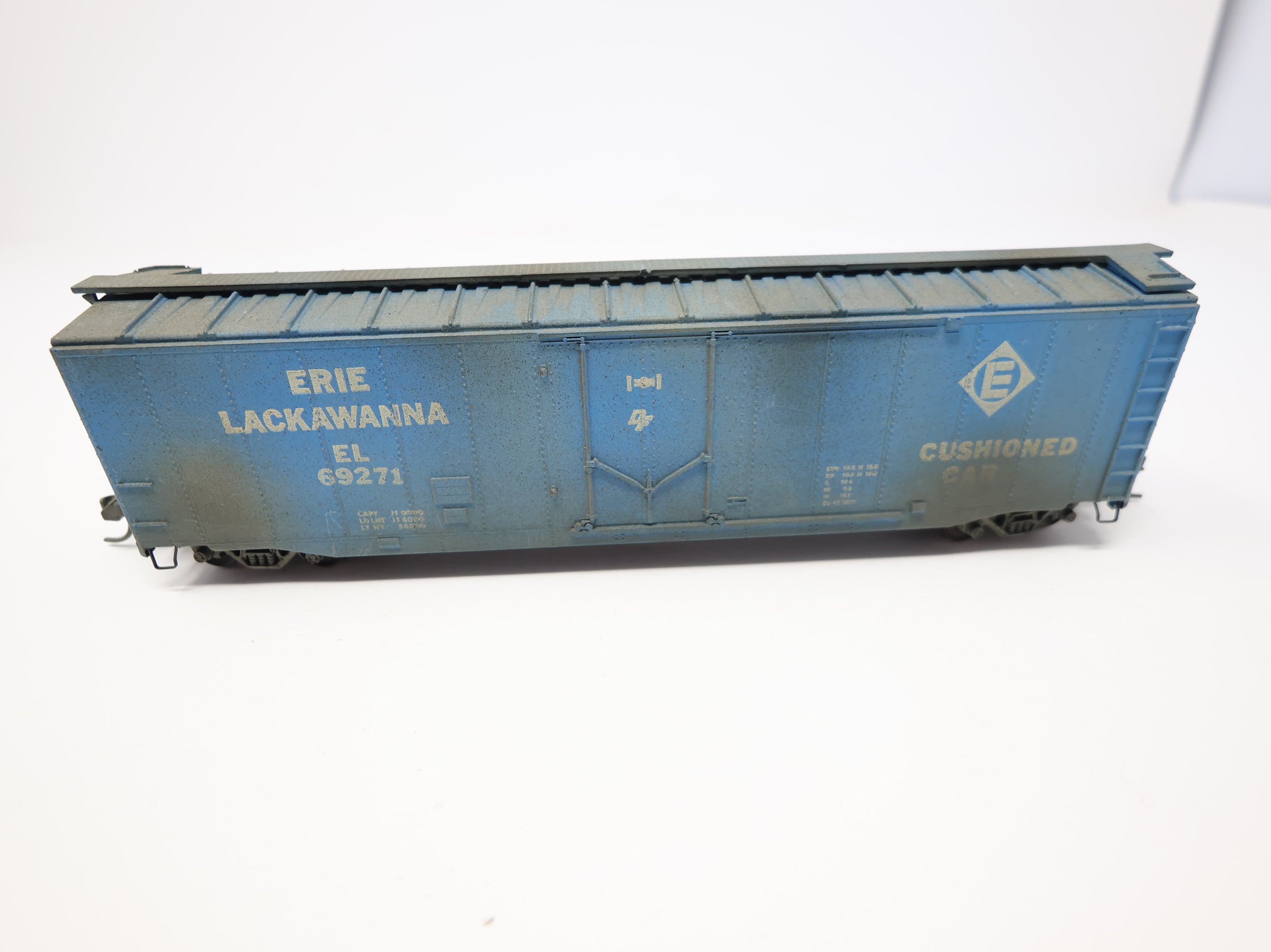 USED HO Scale 50' Box Car Erie Lackawanna EL #69271 Weathered