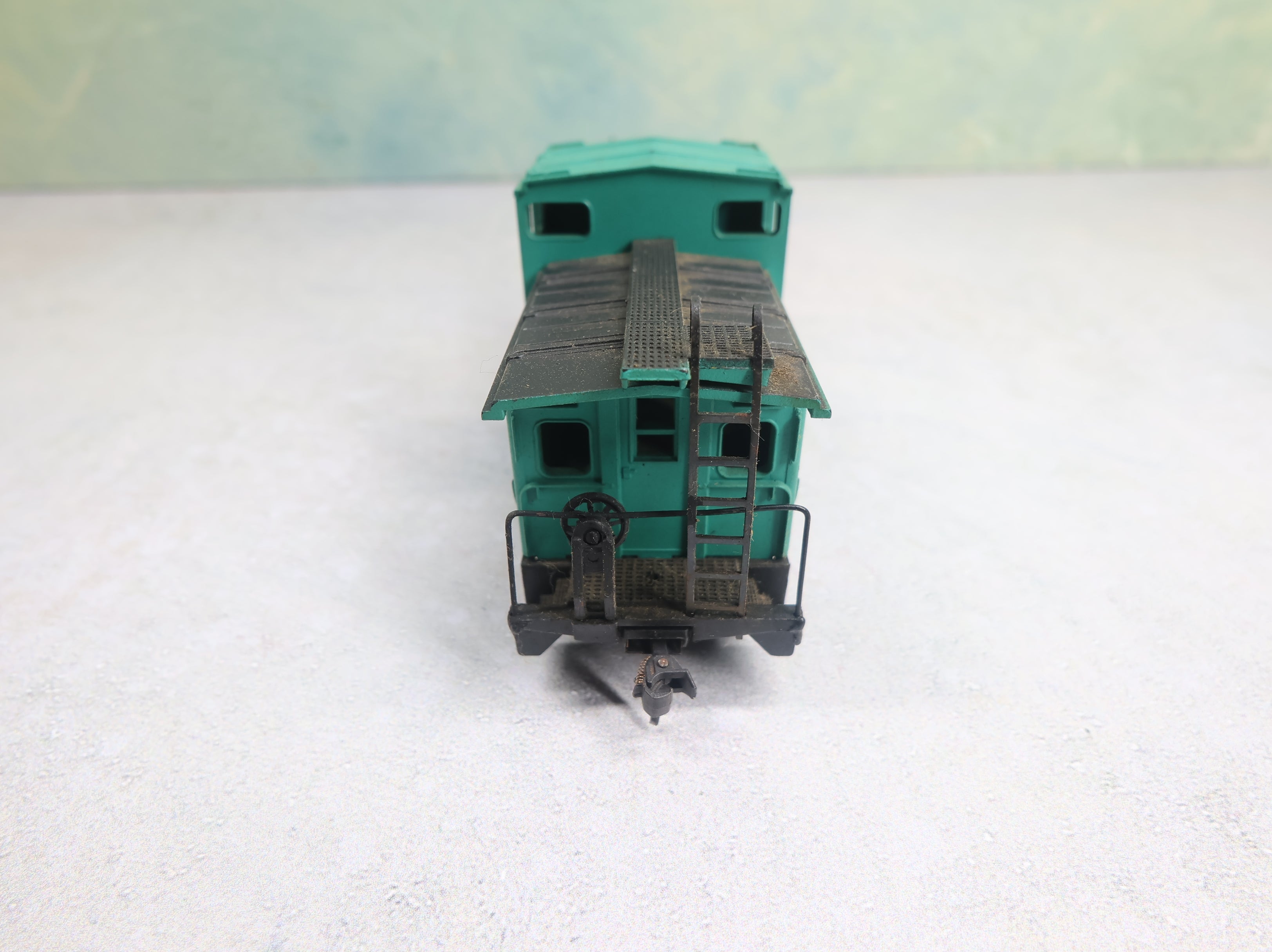 USED Athearn HO Scale Caboose Penn Central PC #5023