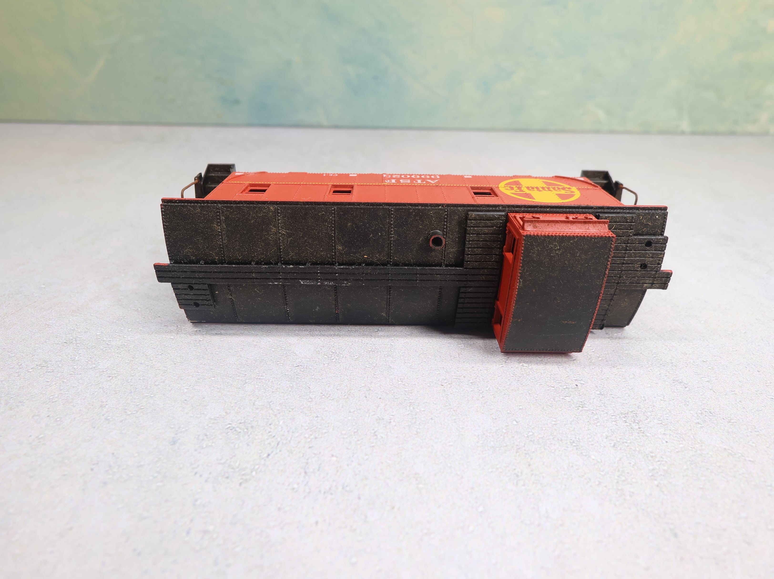 USED Athearn HO Scale Caboose Santa Fe ATSF #999023