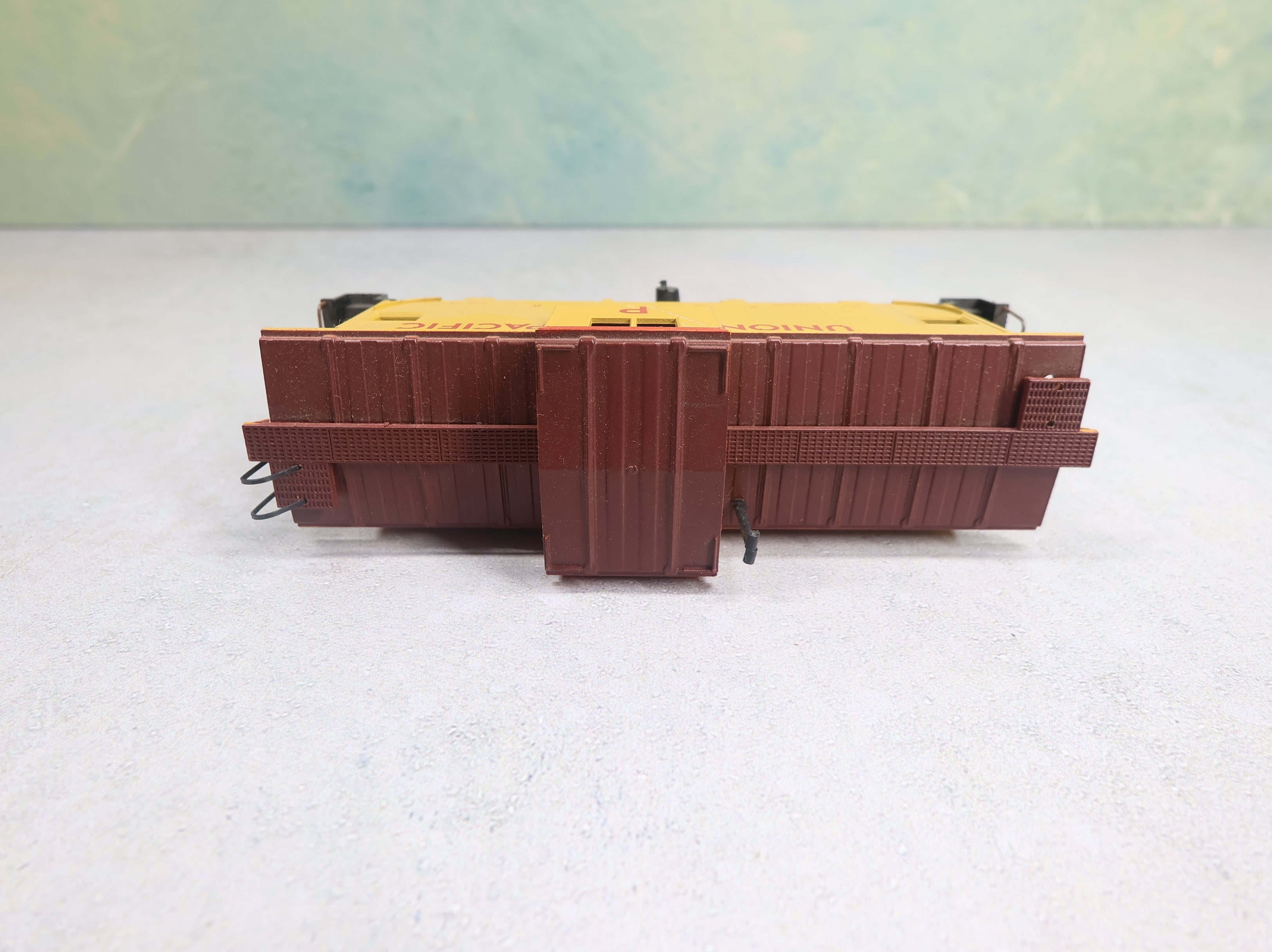 USED Athearn HO Scale Caboose Union Pacific UP #27159