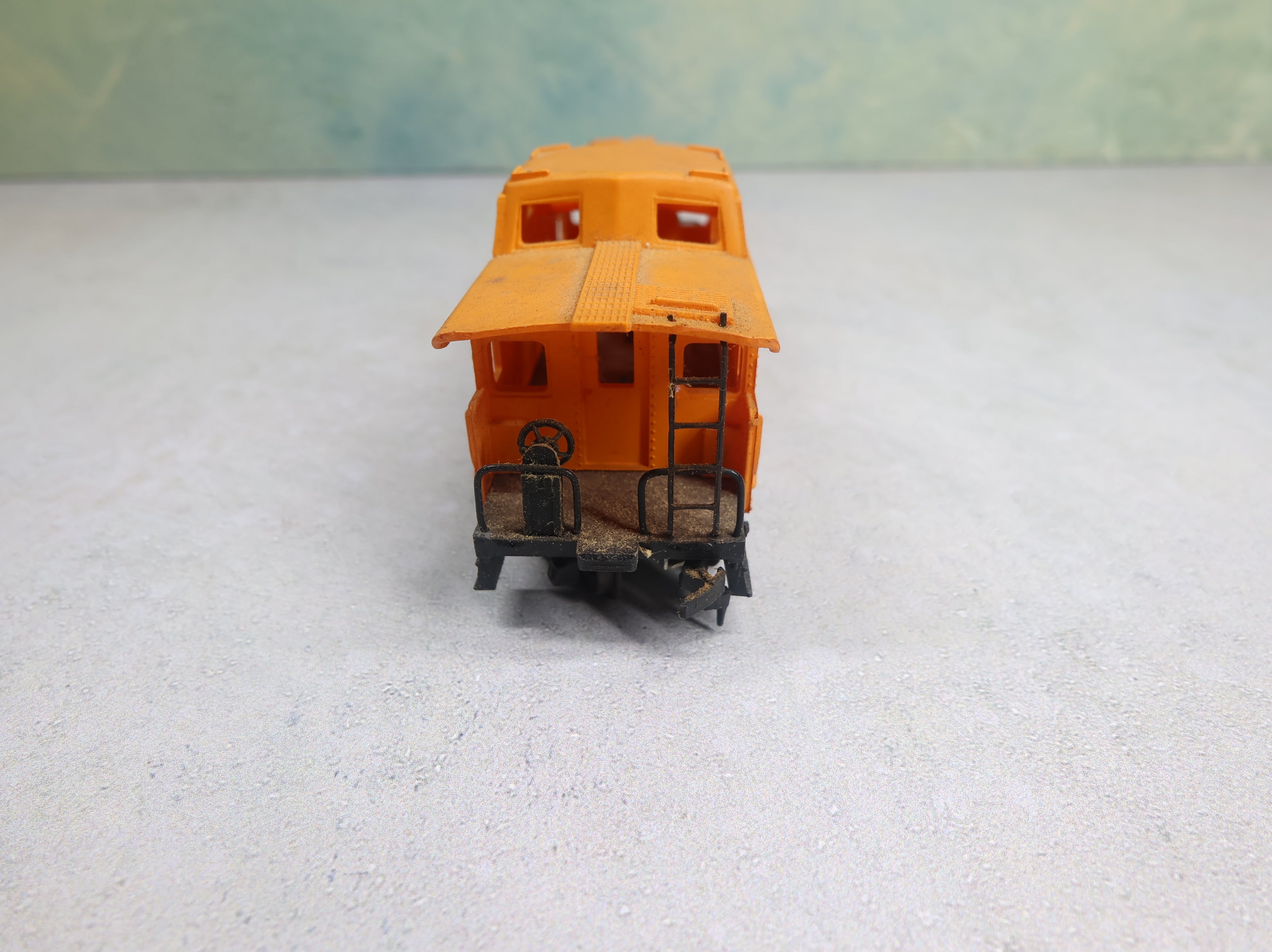 USED Mantua HO Scale Caboose Rio Grande #4556