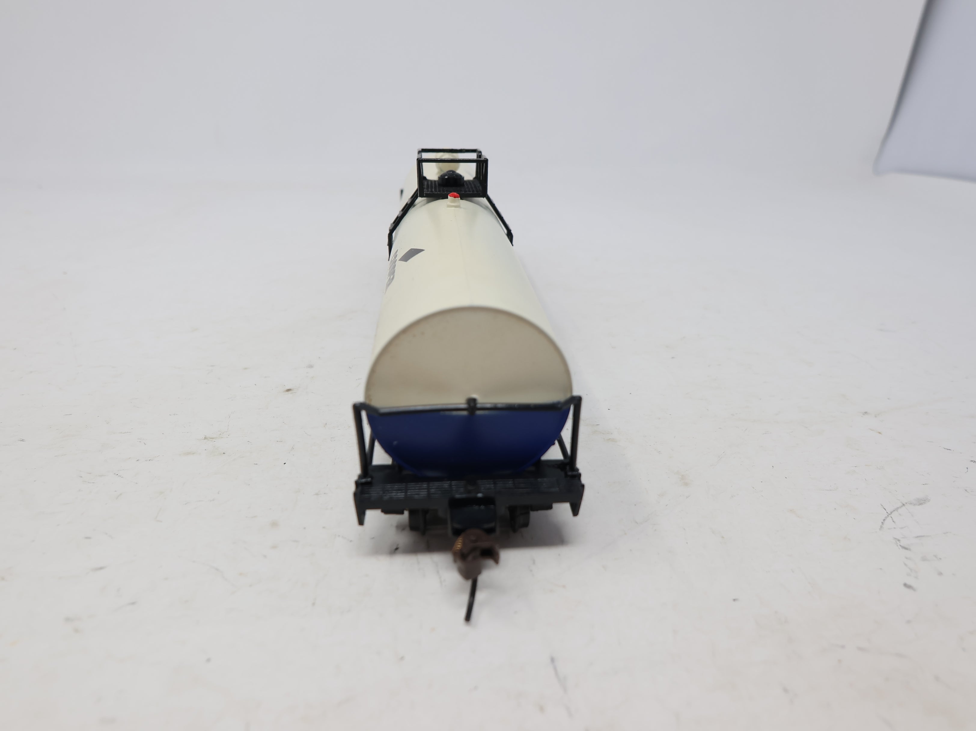 USED AHM HO Scale Tank Car Cooper Arrow Hart