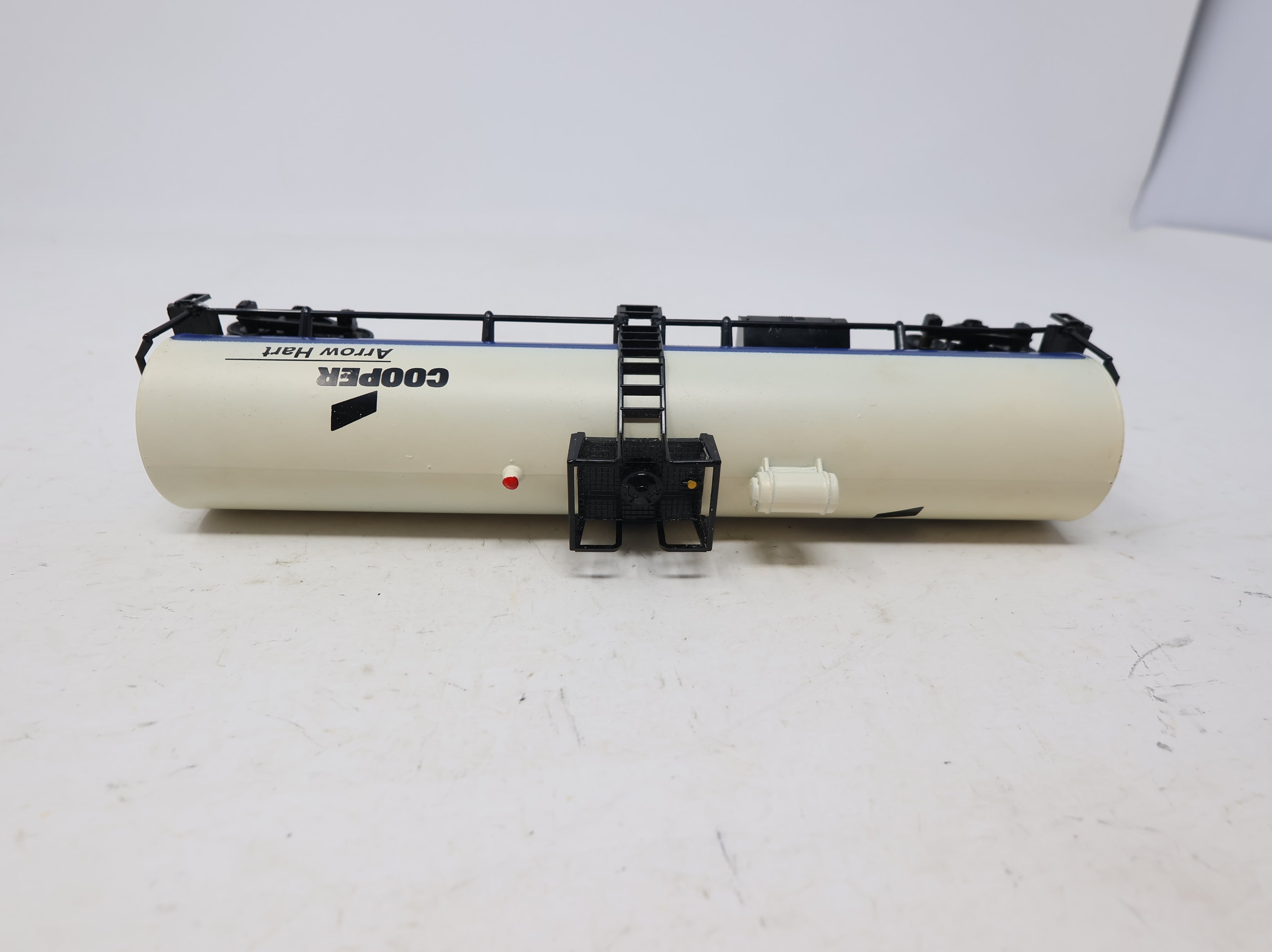 USED AHM HO Scale Tank Car Cooper Arrow Hart