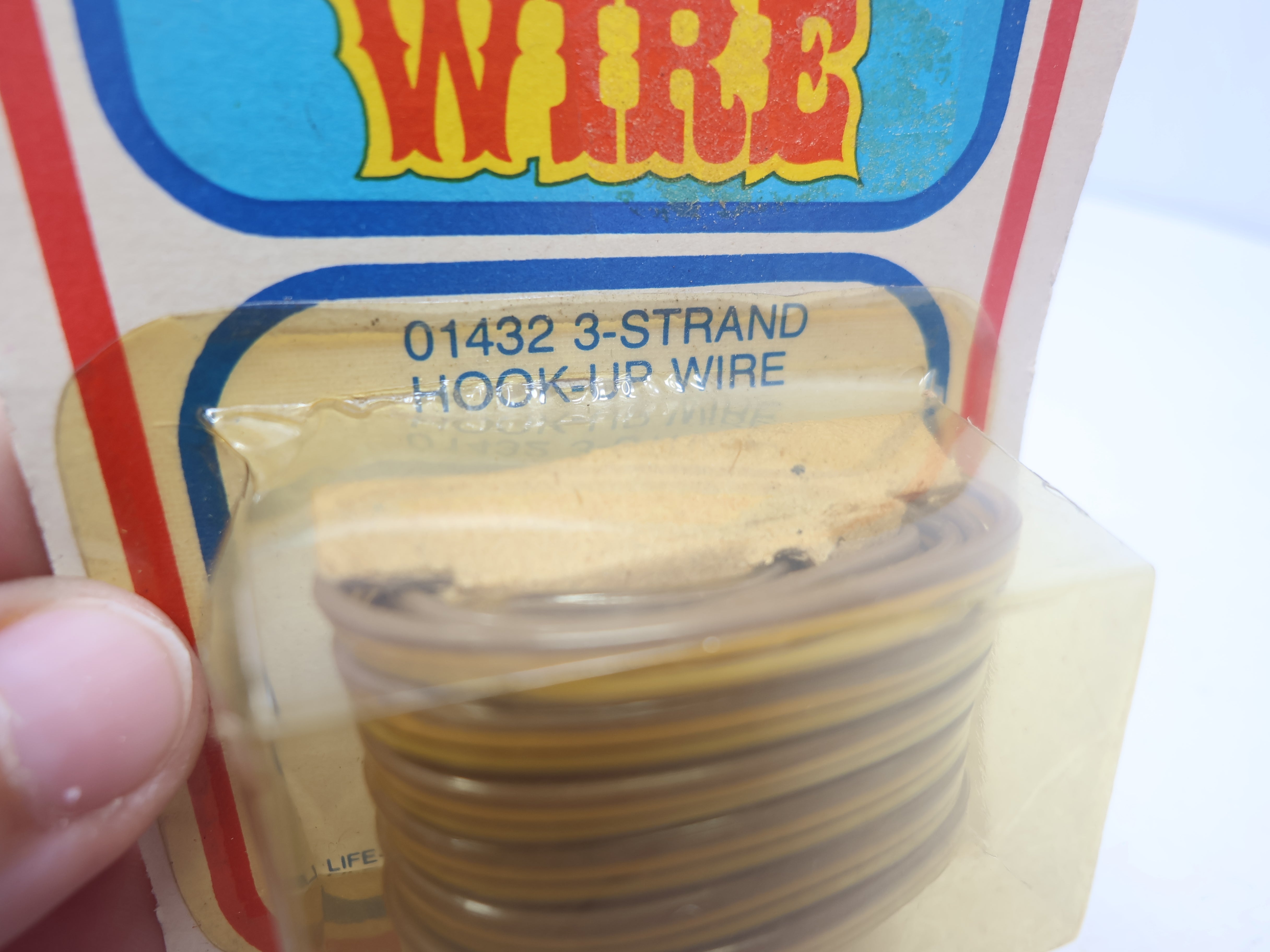 Life-Like 1432 HO Scale, 3-Strand Hook Up Wire