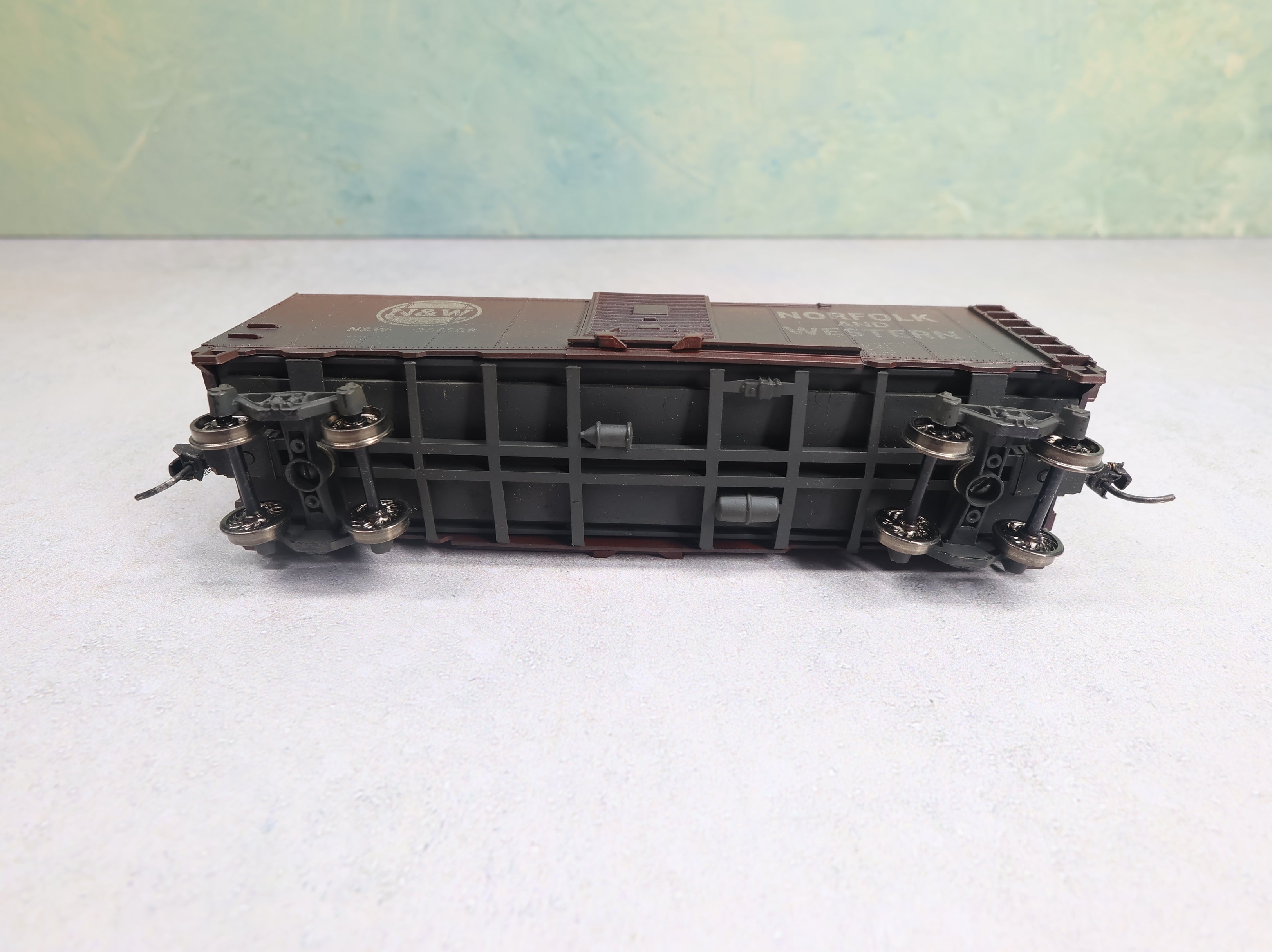 USED Athearn HO Scale 40' Box Car Norfolk & Western N&W #361508 Weathered