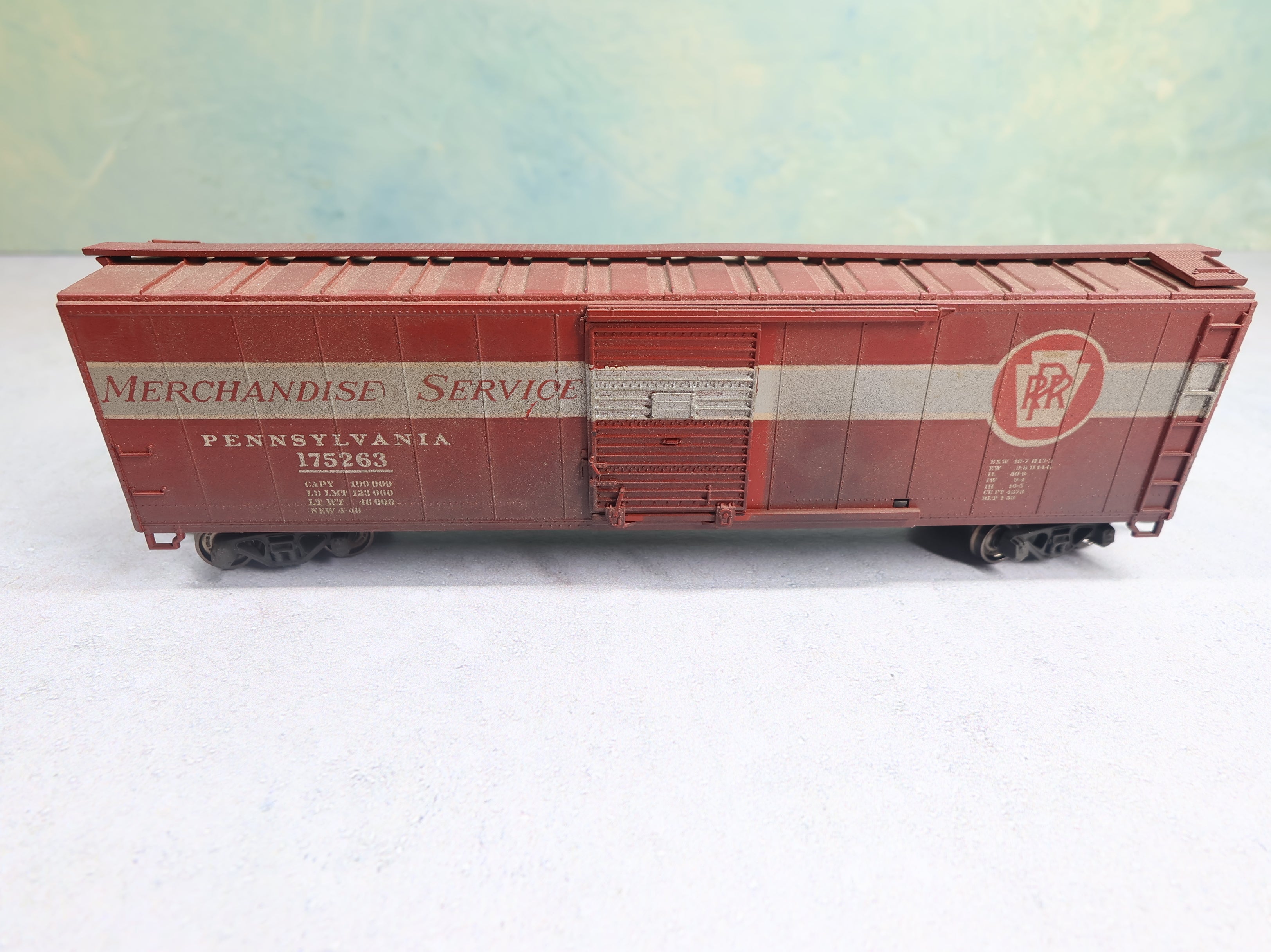 USED Athearn HO Scale 50' Box Car Pennsylvania #175263 Merch Service Weathered