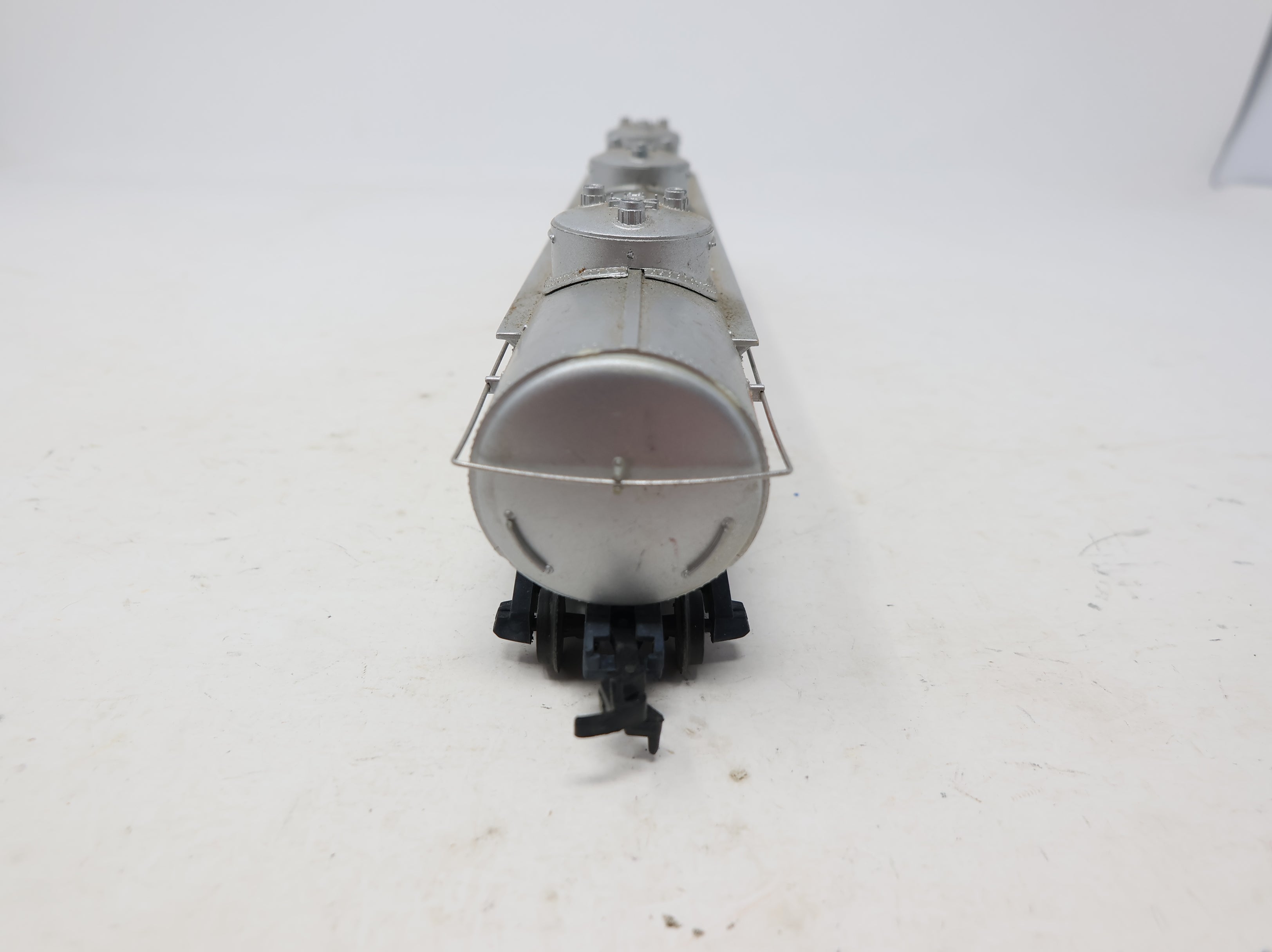 USED Tyco HO Scale Large Triple Dome Tank Car Gulf OSKX #829