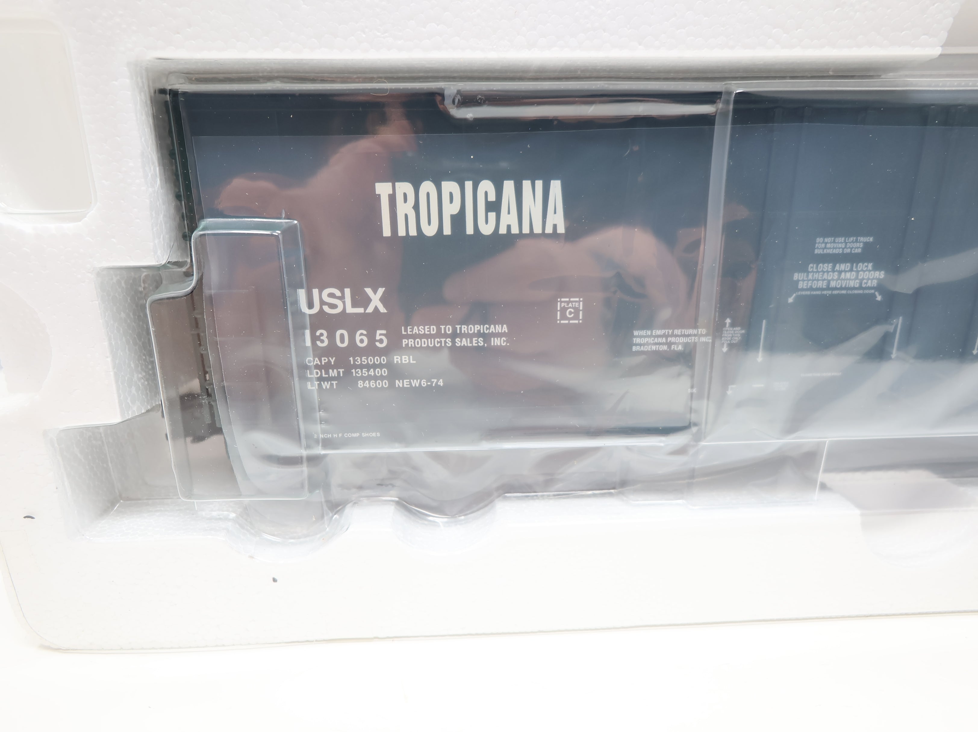 USED Atlas #6505-2 O 53' Double Plug Door Box Car Tropicana USLX #13065 3 Rail