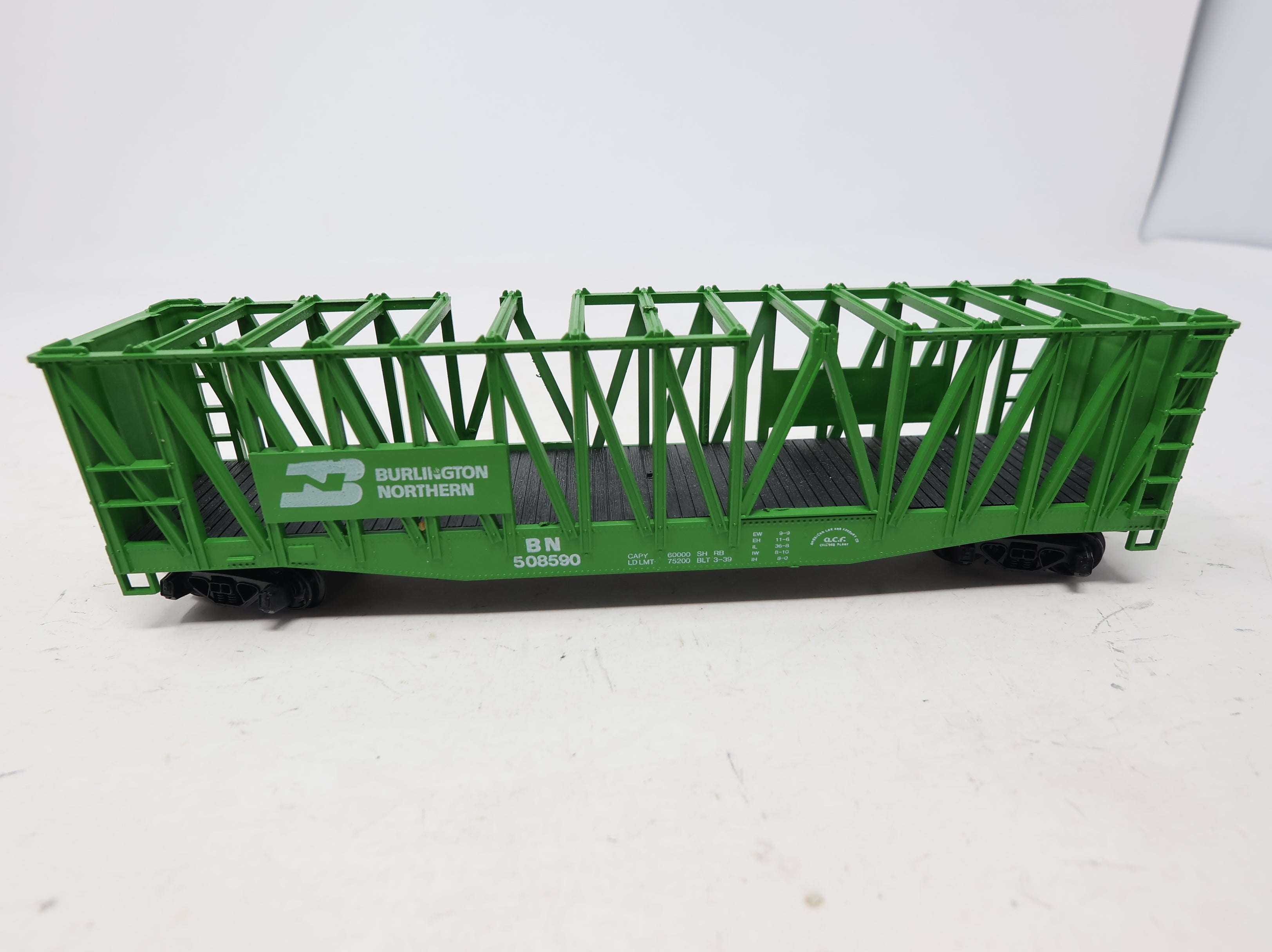 USED AHM HO Scale Container Carrier Burlington Northern BN #508590