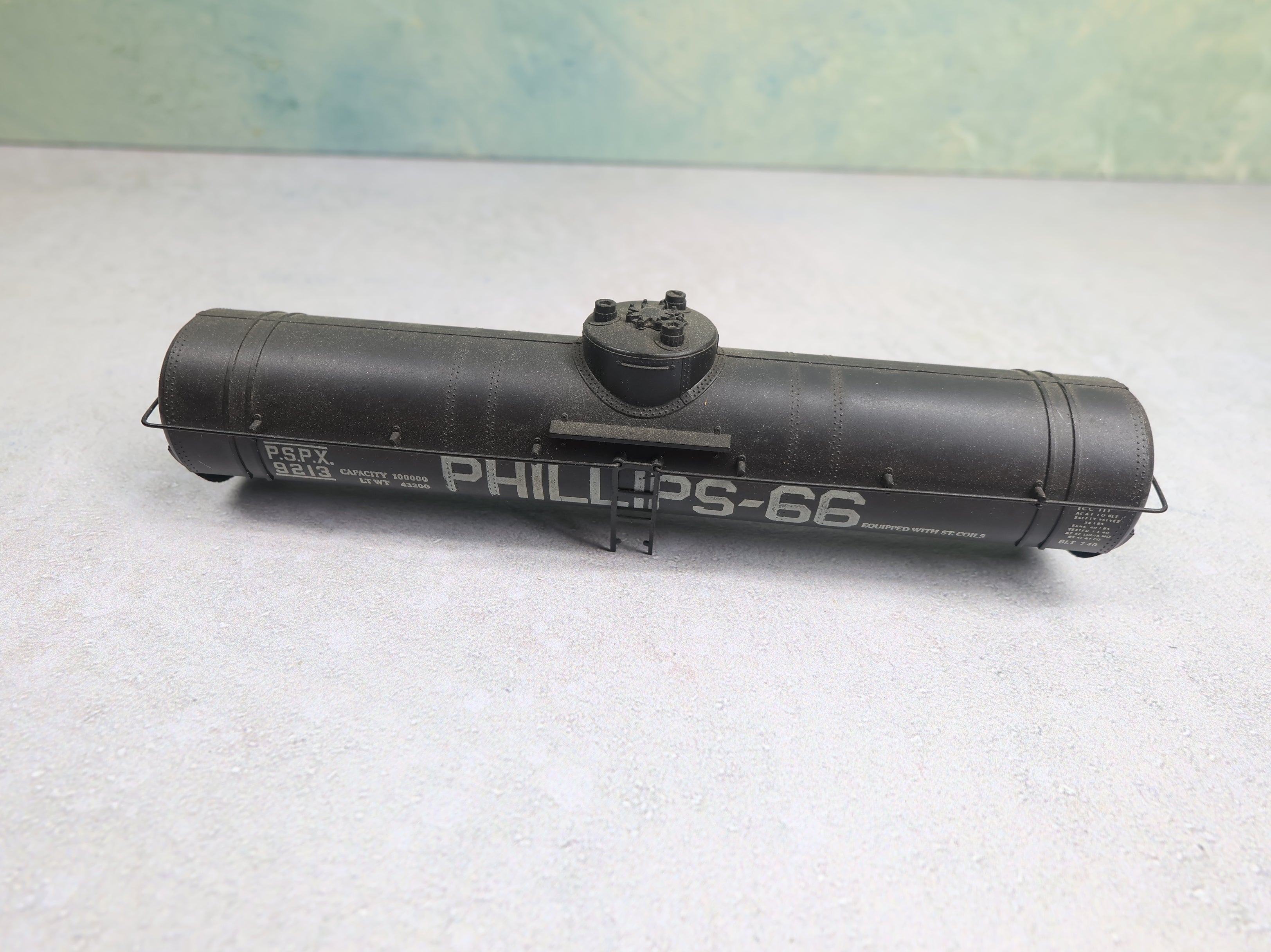 USED Athearn HO Scale Single Dome Tank Car Phillips 66 PSPX #9213