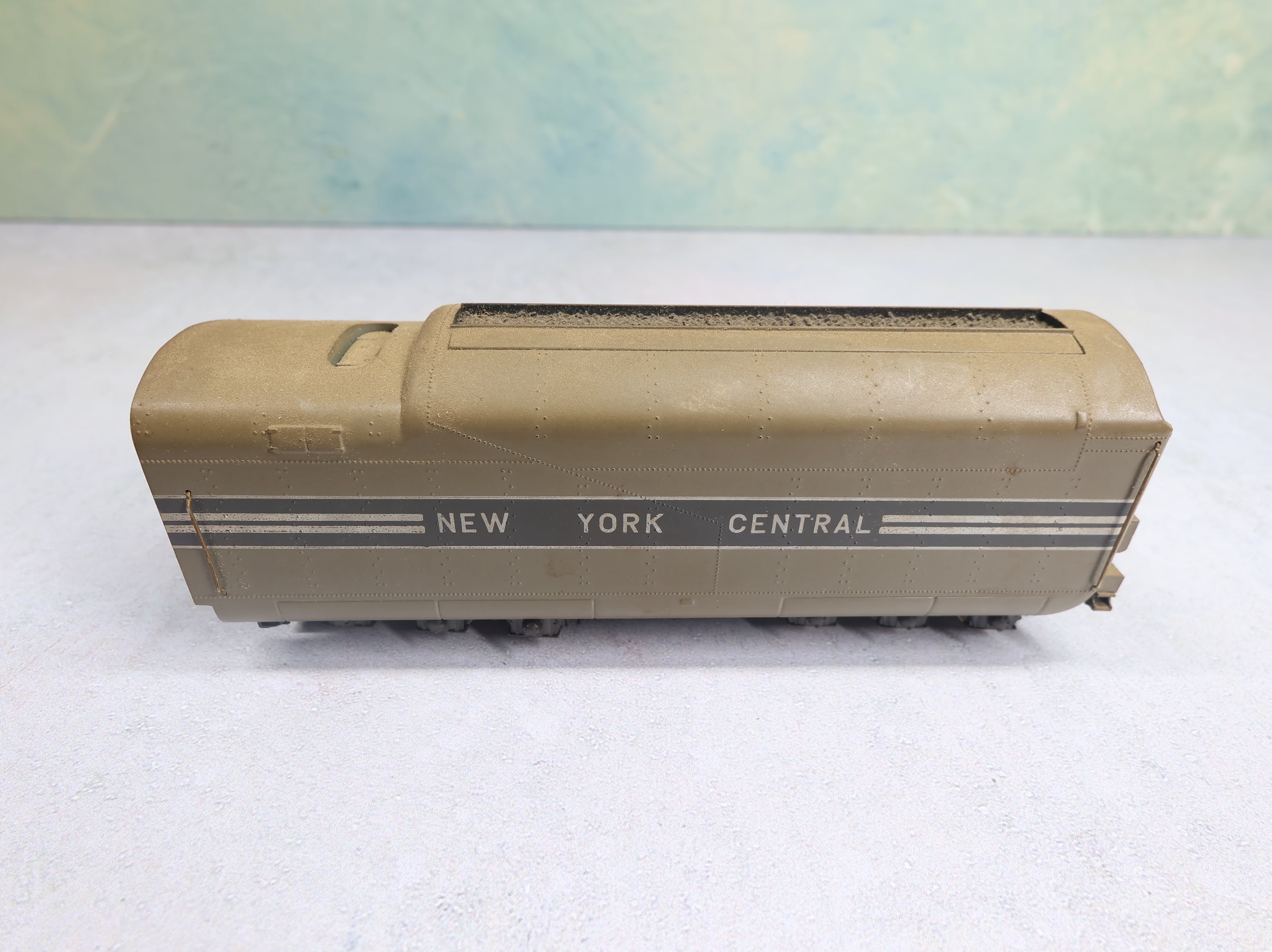 USED Rivarossi HO Scale 4-6-4 Steam Locomotive New York Central #5446 Parts/Repairs