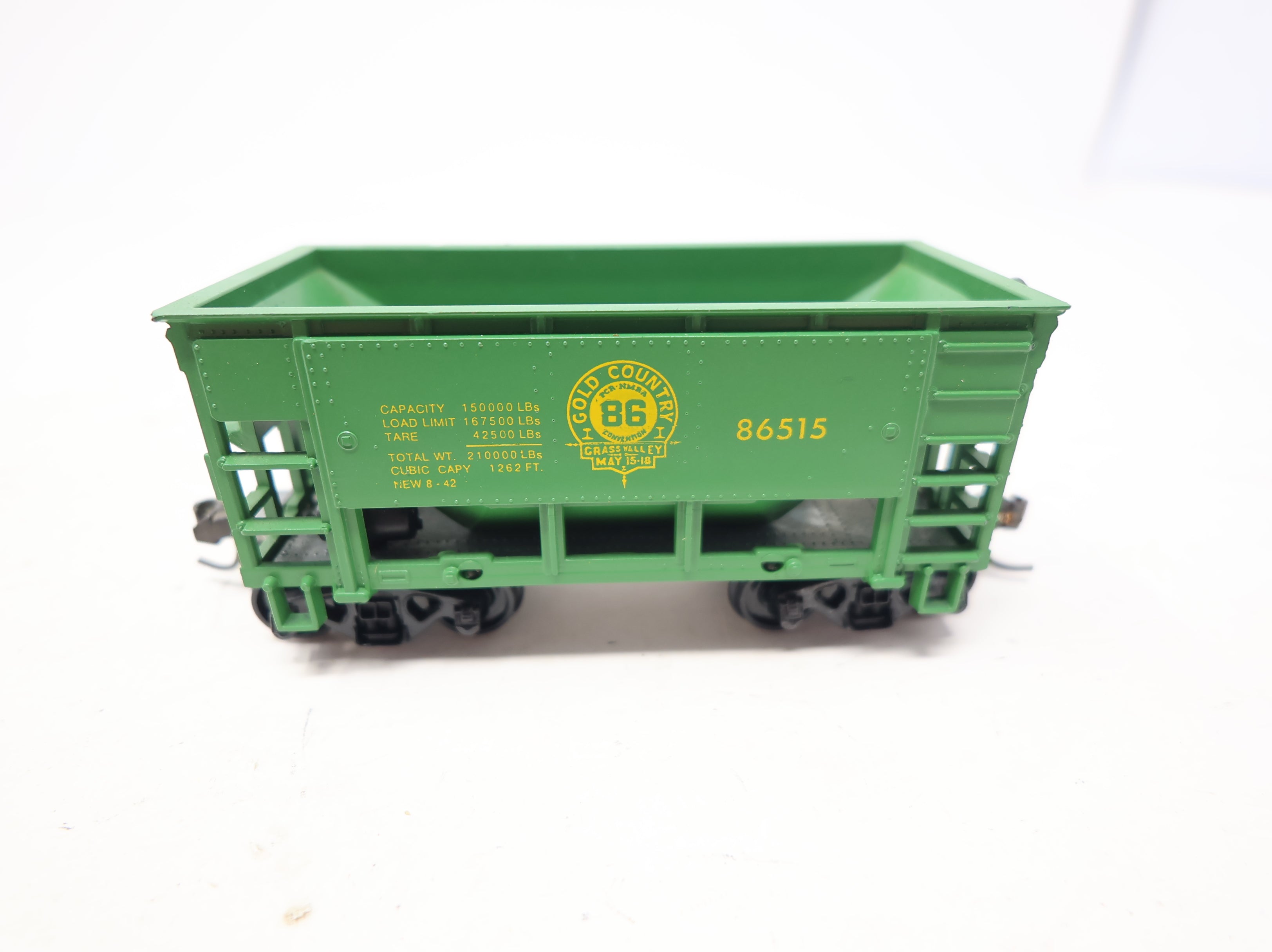 USED Roundhouse HO Scale Ore Car Gold Country Convention #86515