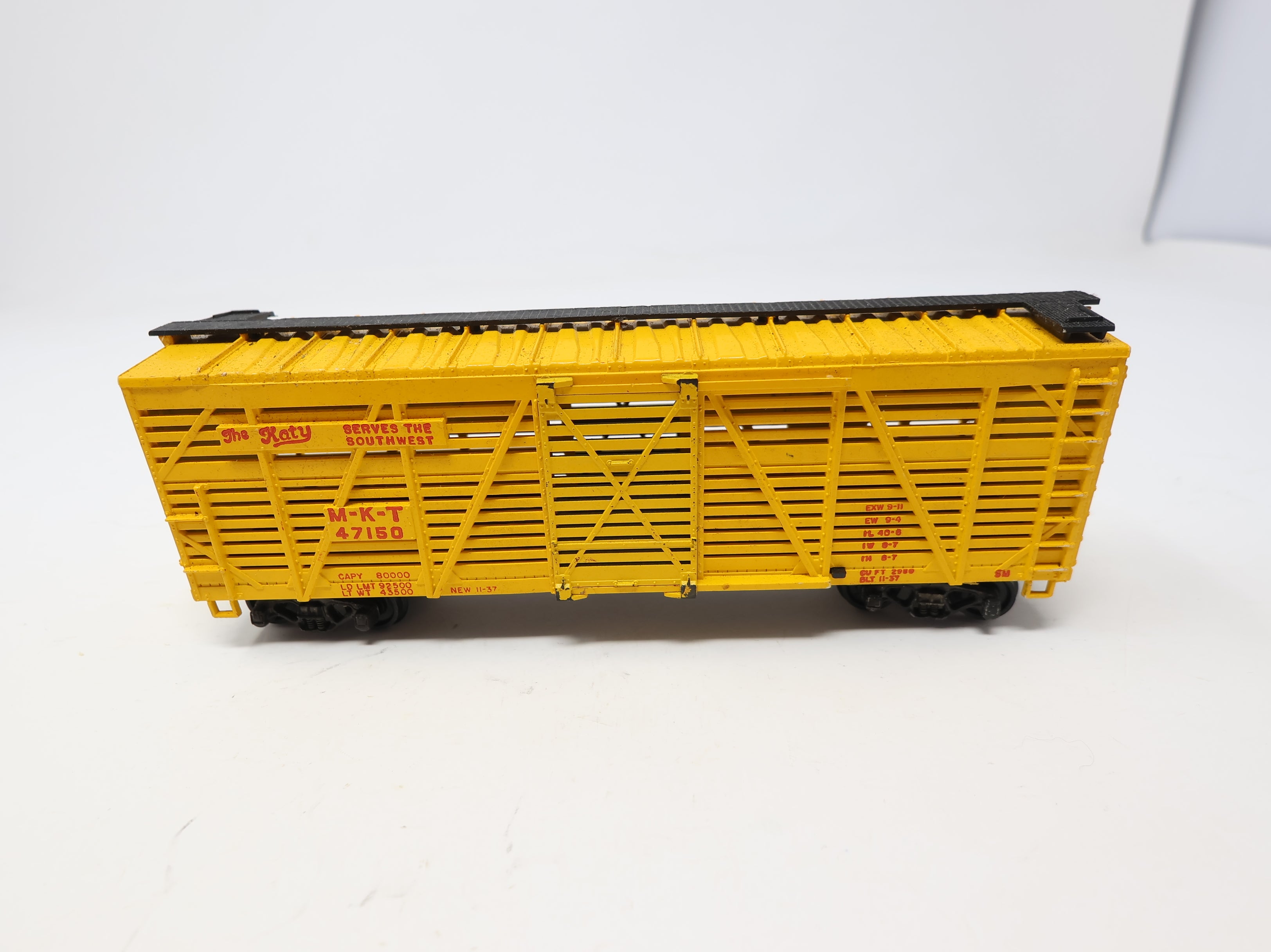 USED Athearn HO Scale 40' Stock Car MKT #47150 Red Text