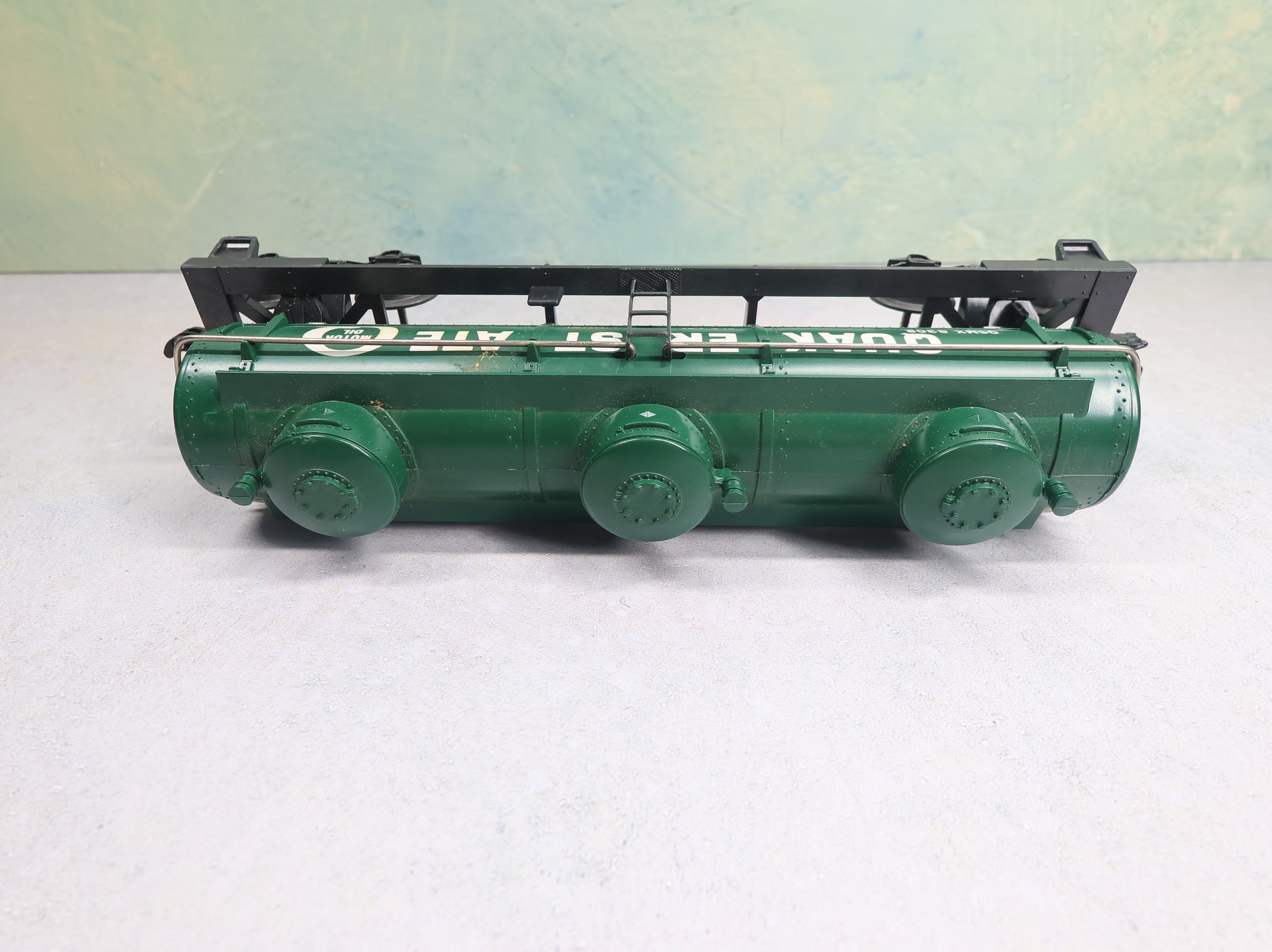 USED Lionel O Triple Dome Tank Car Quaker State QSMX #6302