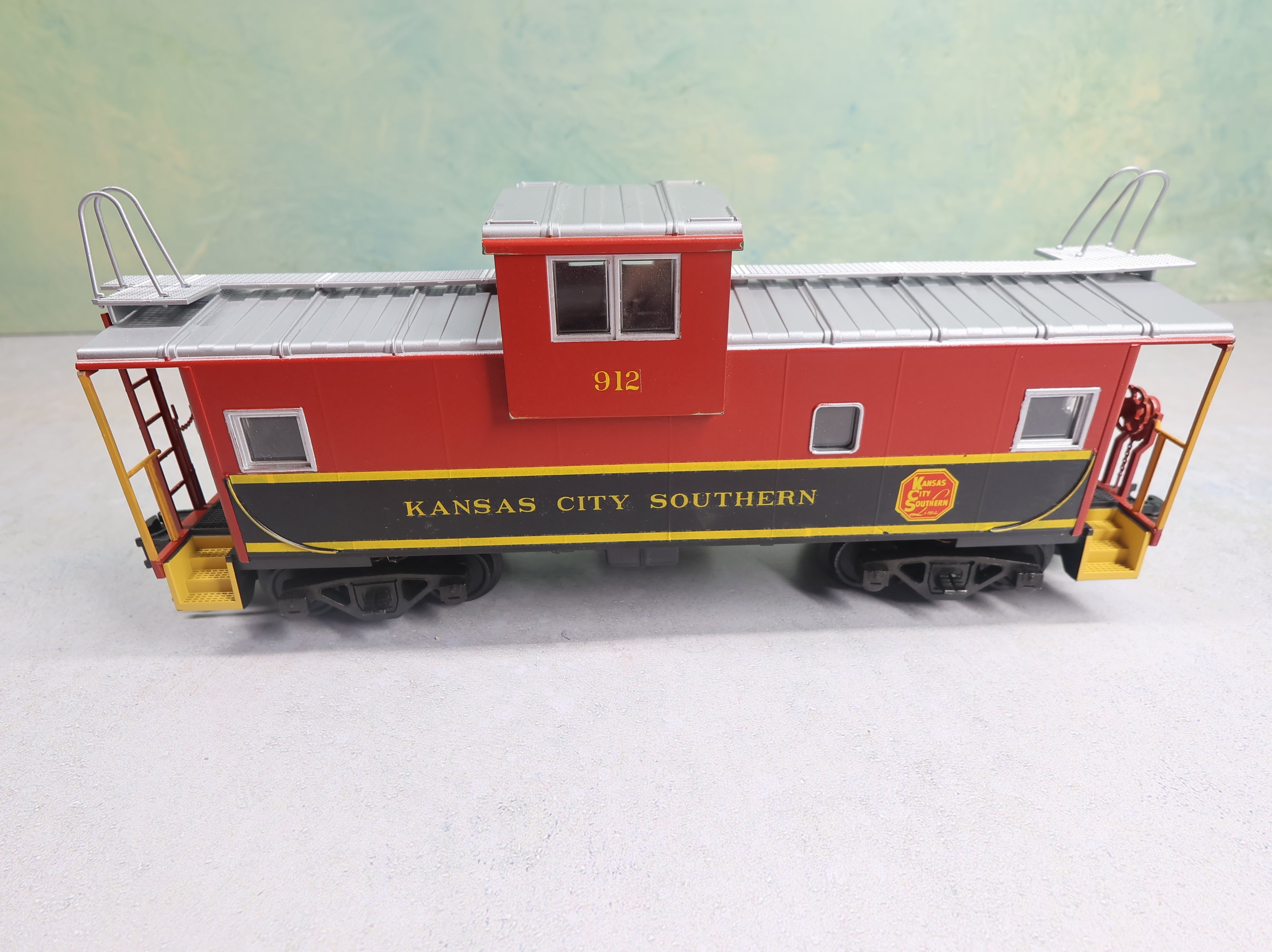 USED Atlas O Caboose Kansas City Southern #912 Custom