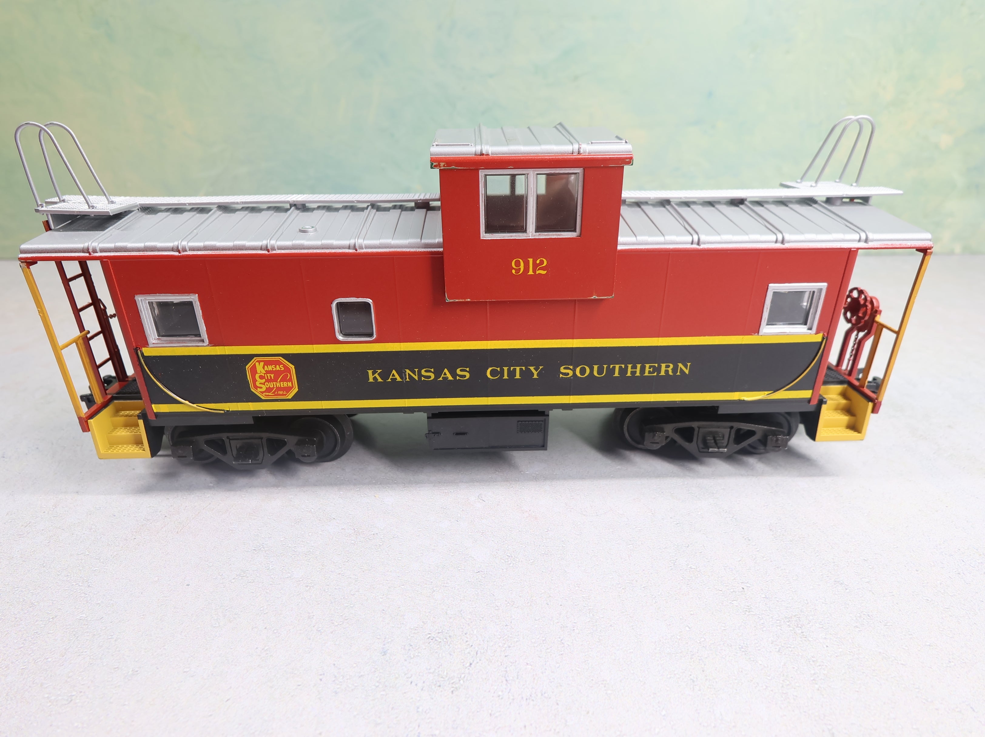 USED Atlas O Caboose Kansas City Southern #912 Custom