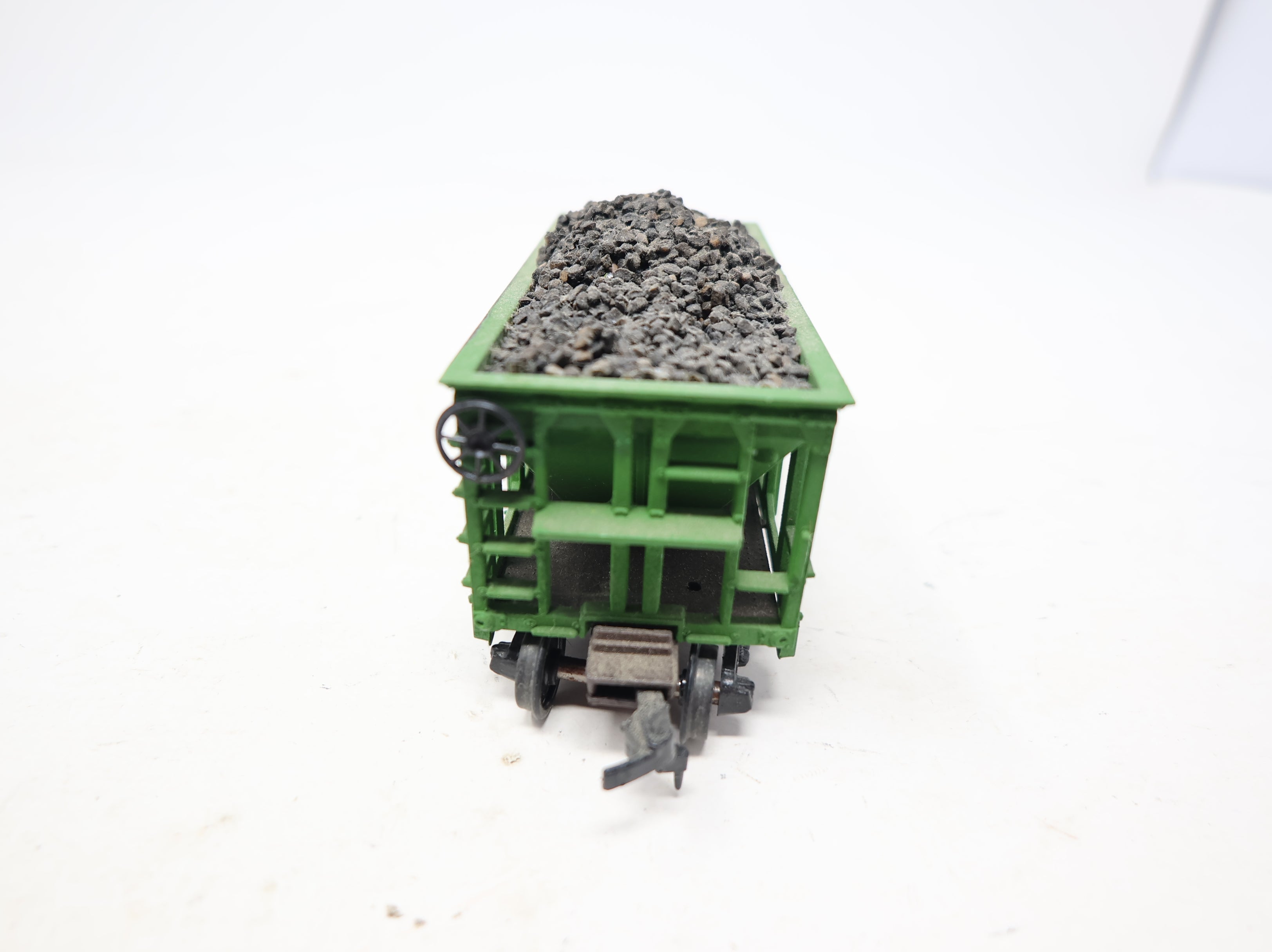 USED Roundhouse HO Scale Ore Car Burlington Northern #8003