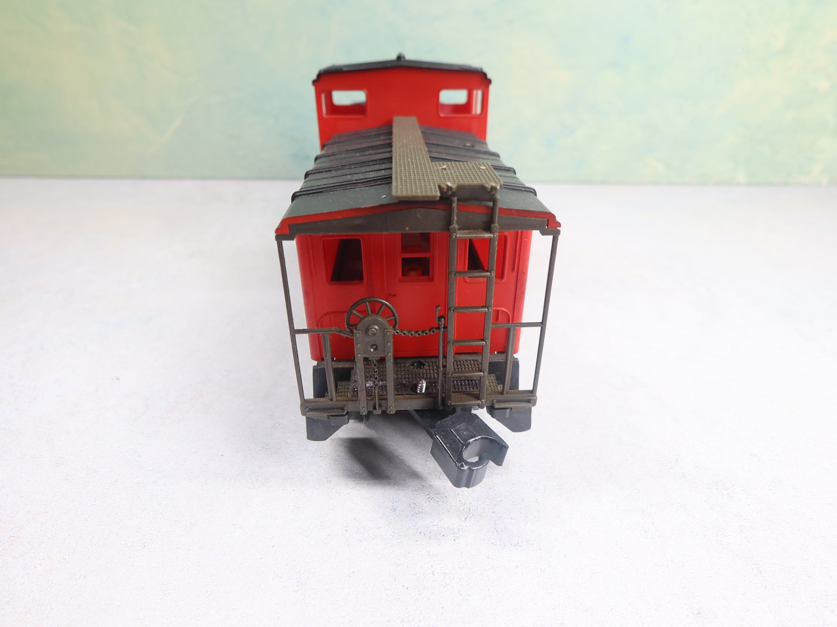 USED Atlas O Caboose Santa Fe ATSF #999246 Kadee Converter