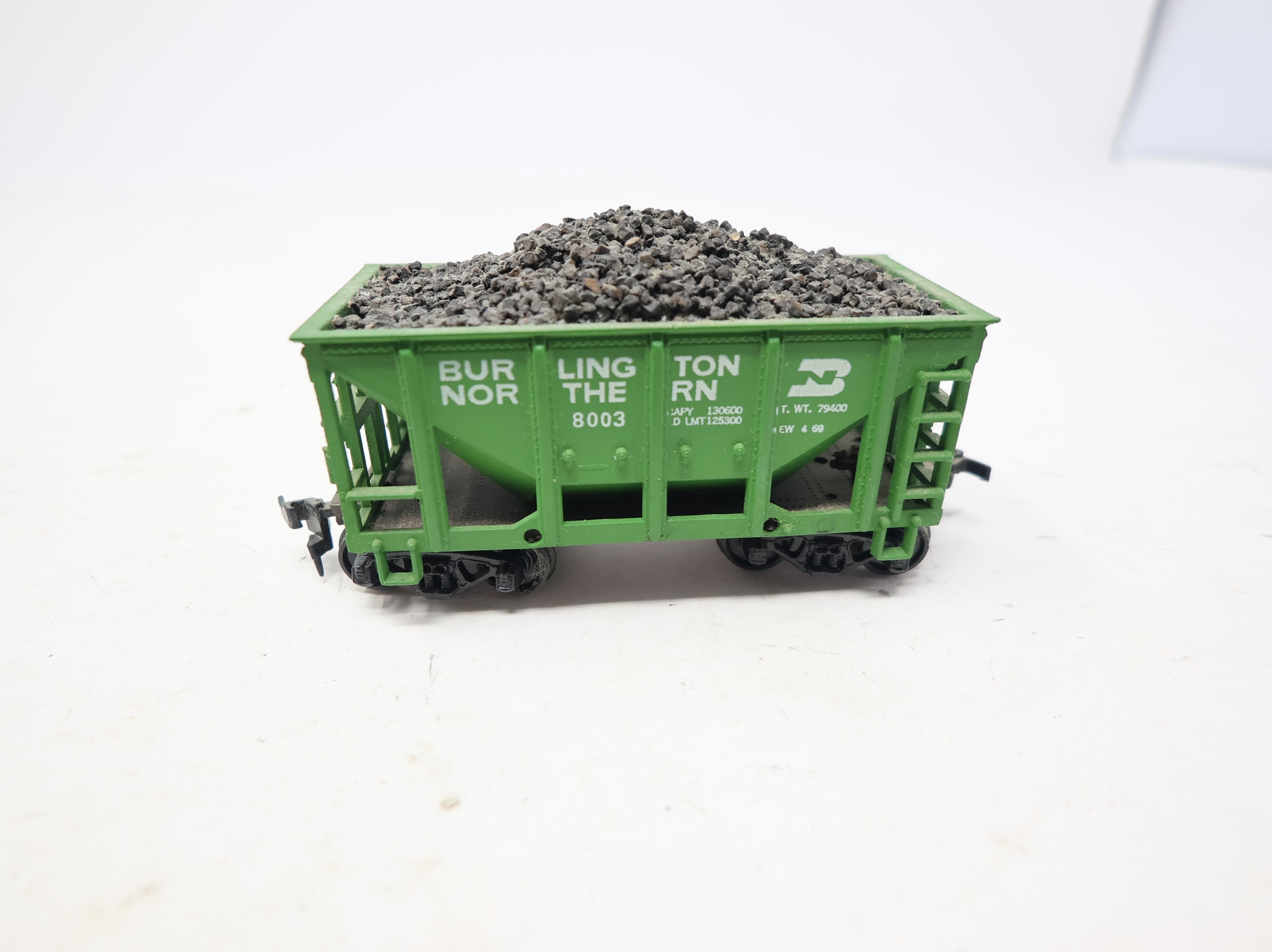 USED Roundhouse HO Scale Ore Car Burlington Northern #8003