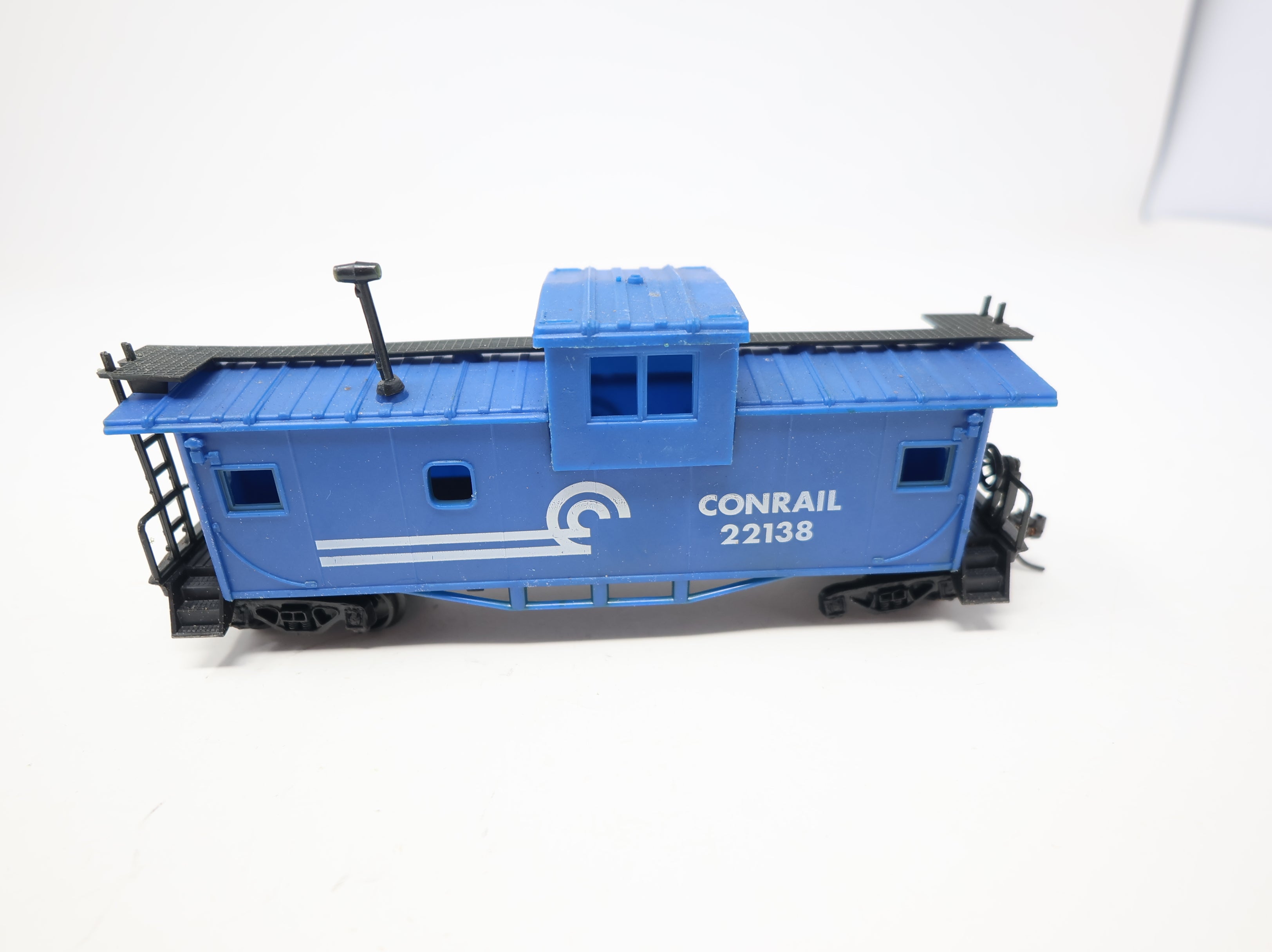 USED Playart HO Scale Caboose Conrail #22138