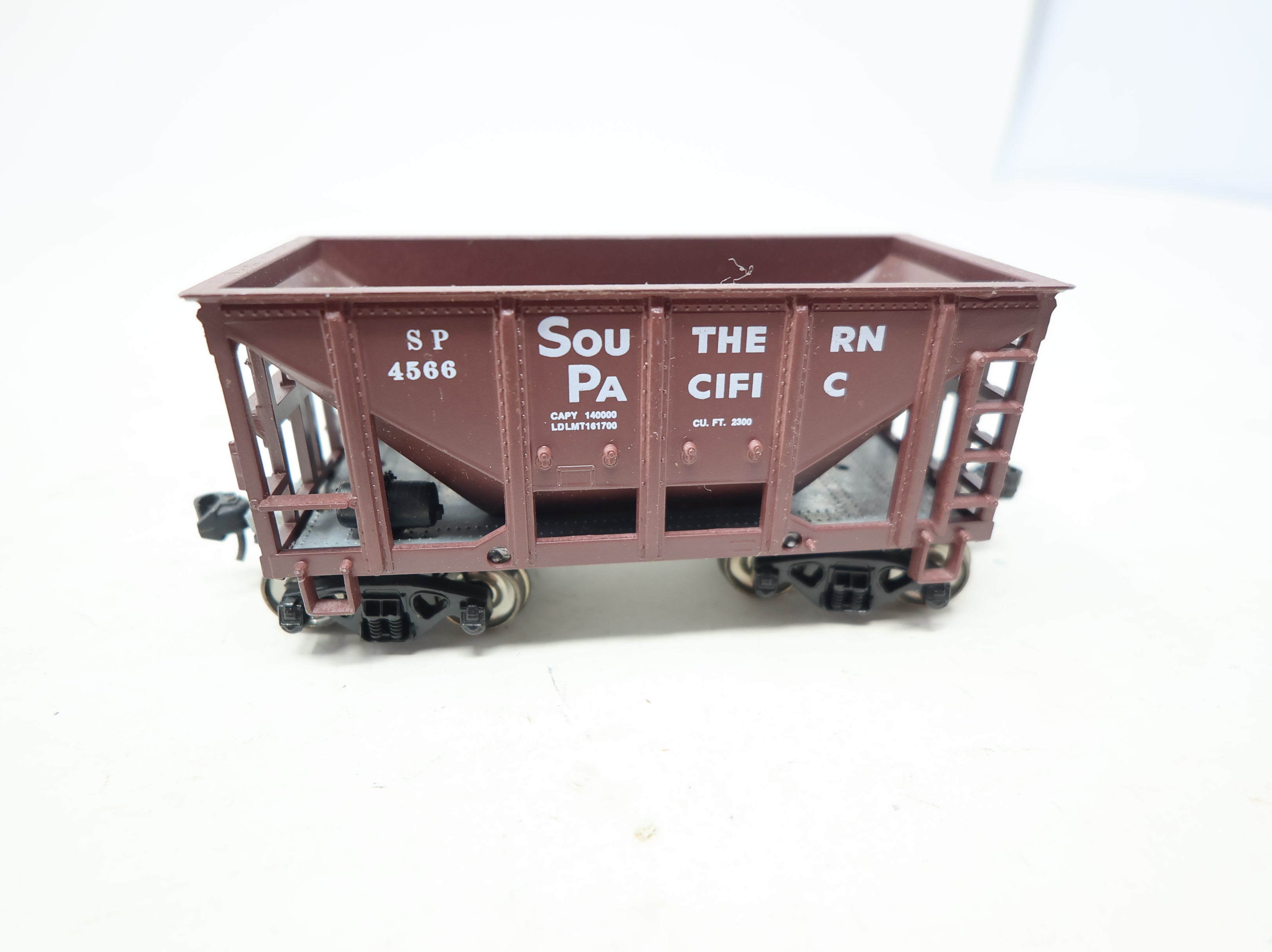 USED Roundhouse HO Scale Ore Car Southern Pacific SP #4566