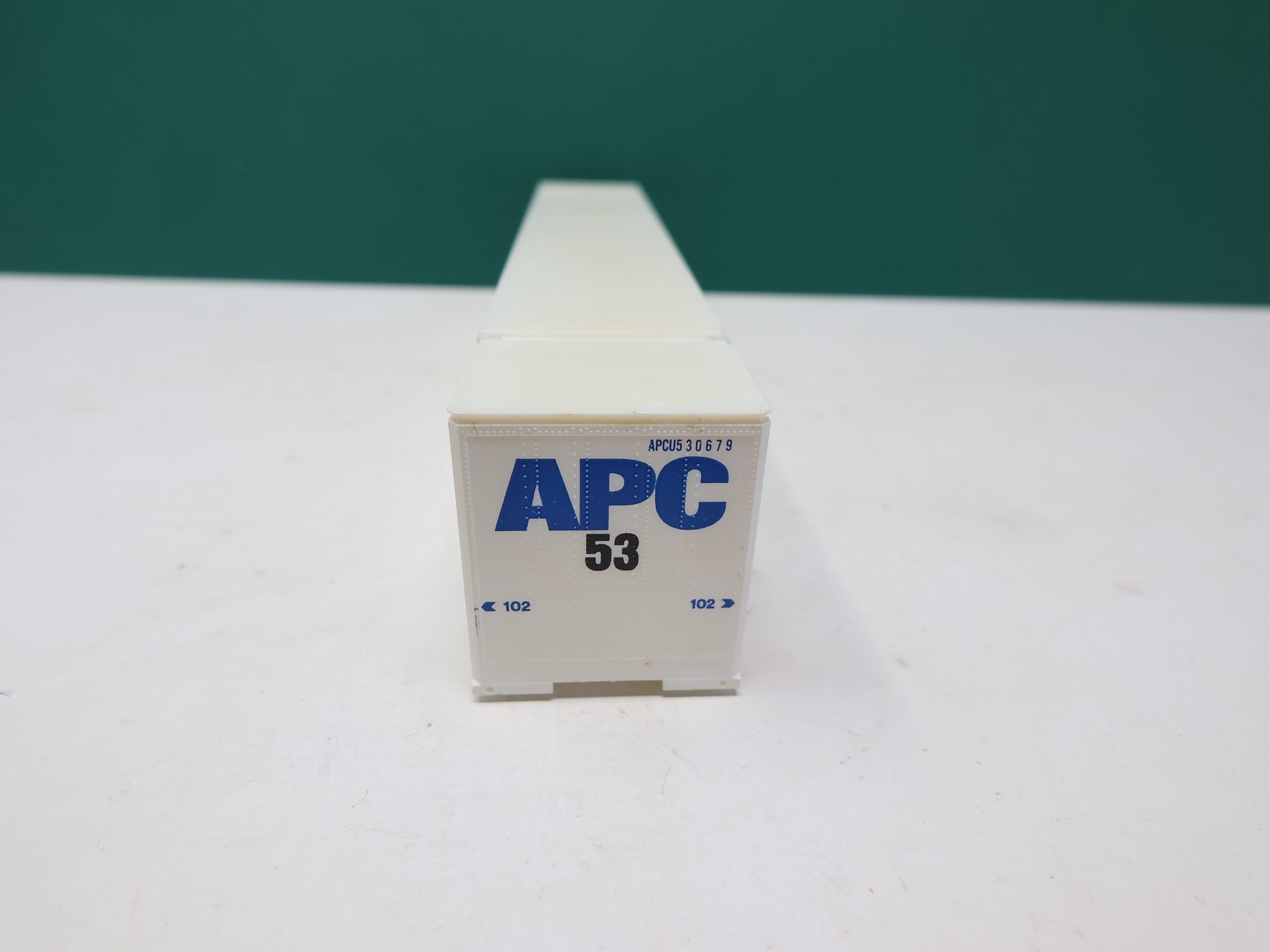 USED HO Scale, 53' Container, APL