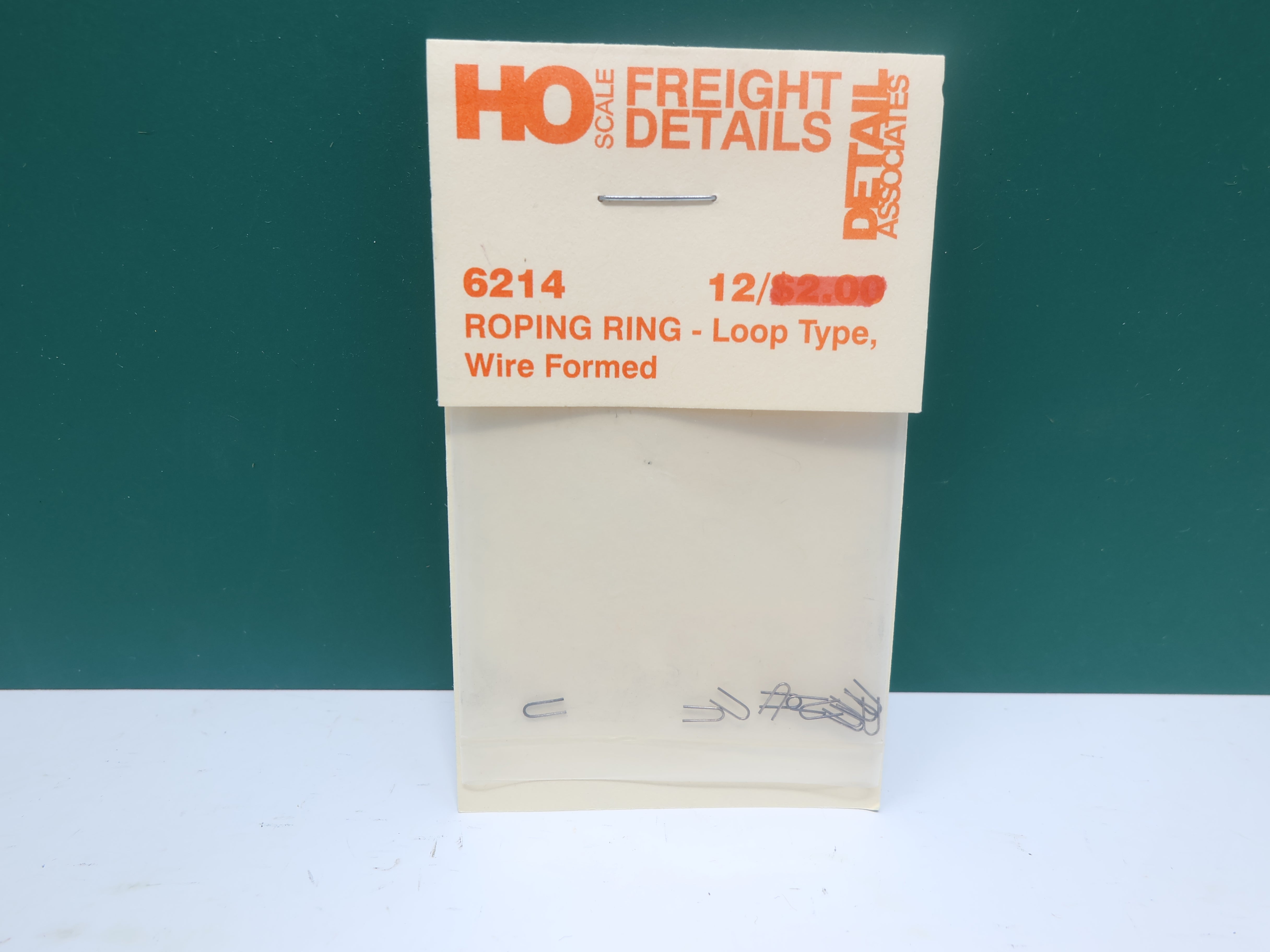 Details Associates 6214 HO Scale, Roping Ring - Loop Type, Wire Formed