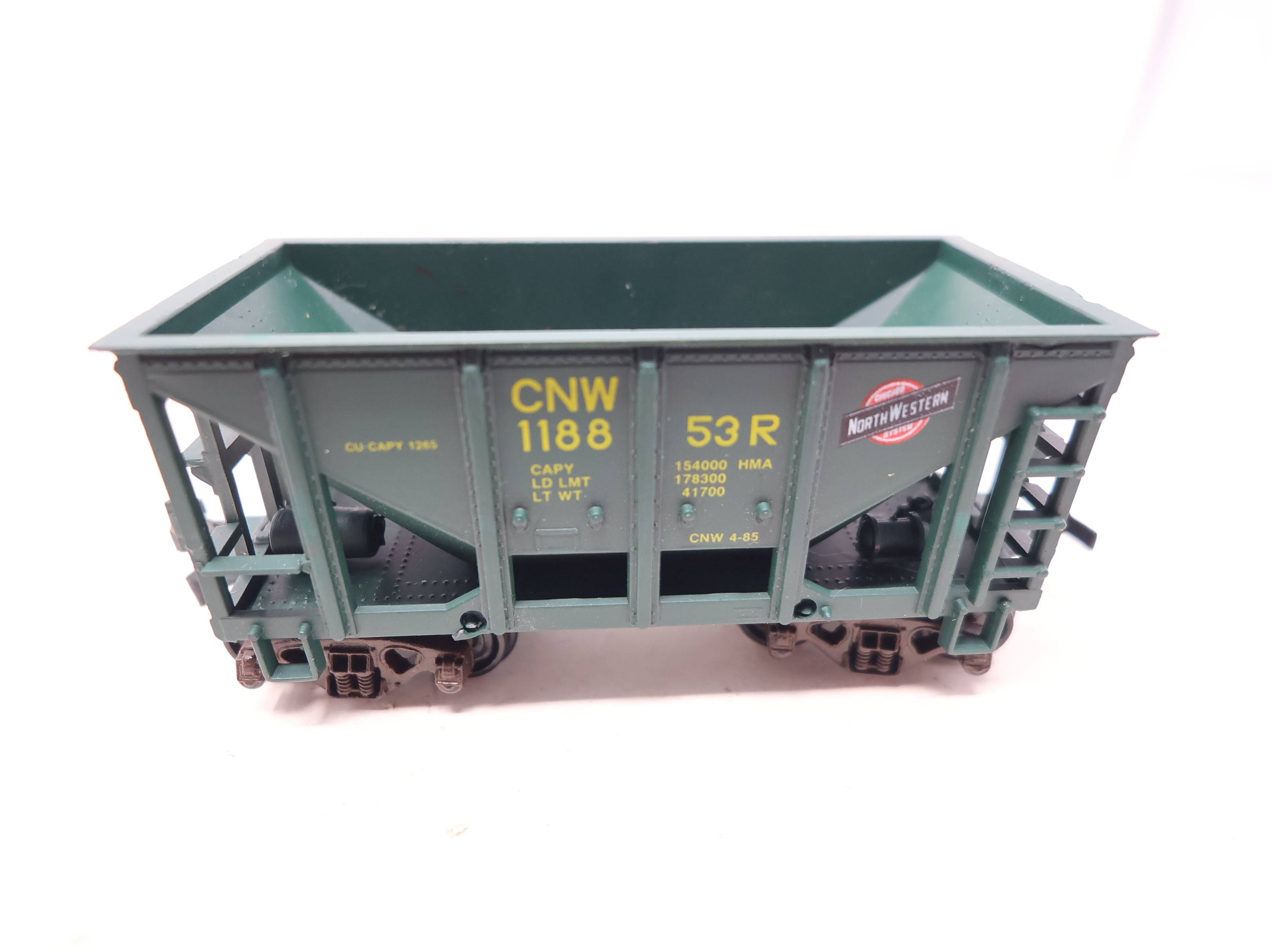 USED Roundhouse HO Scale Ore Car Chicago & North Western CNW #118853R