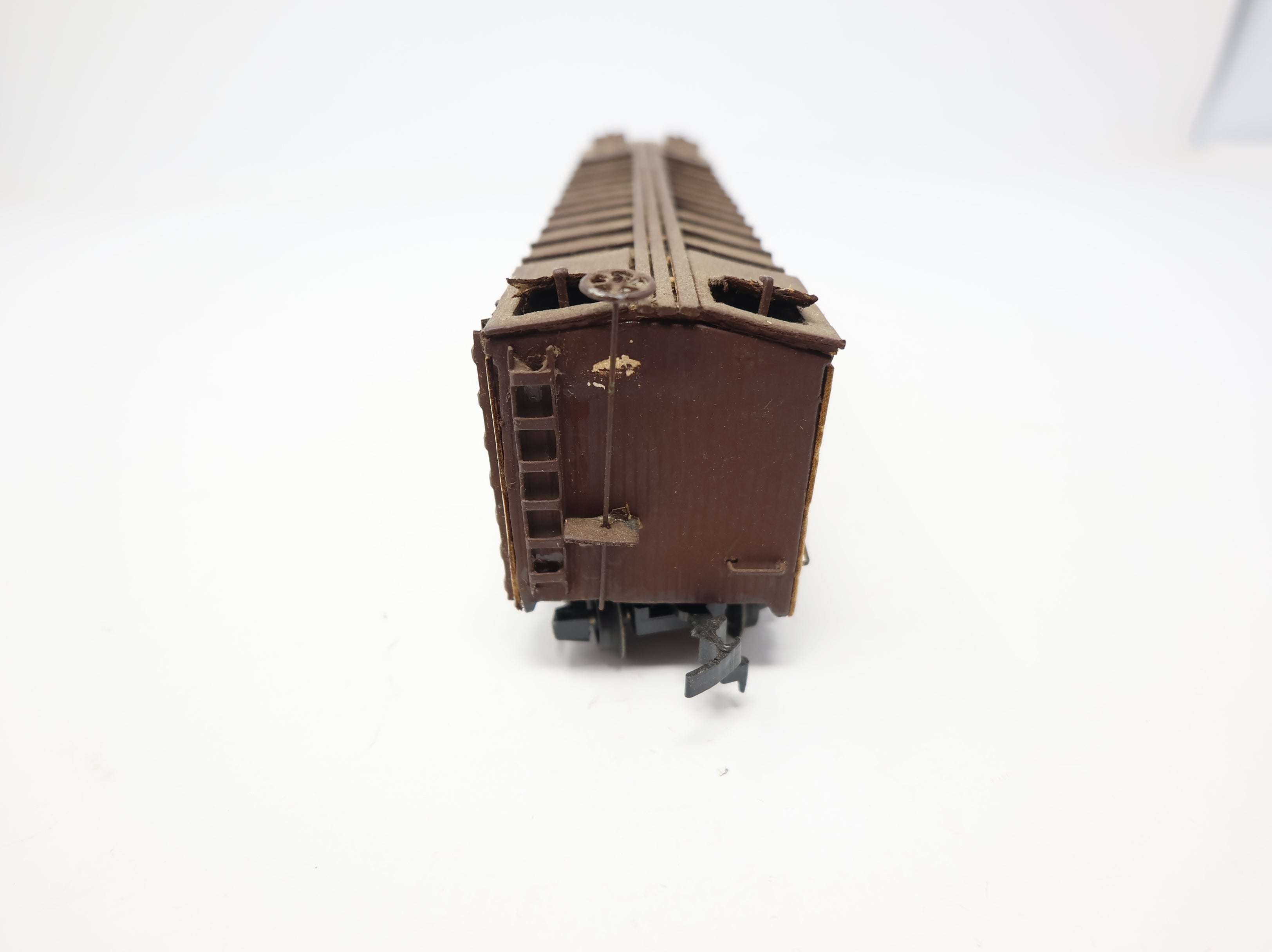 USED HO Scale 40' Wooden Reefer Box Car MDT #20683 Wood, Weathered