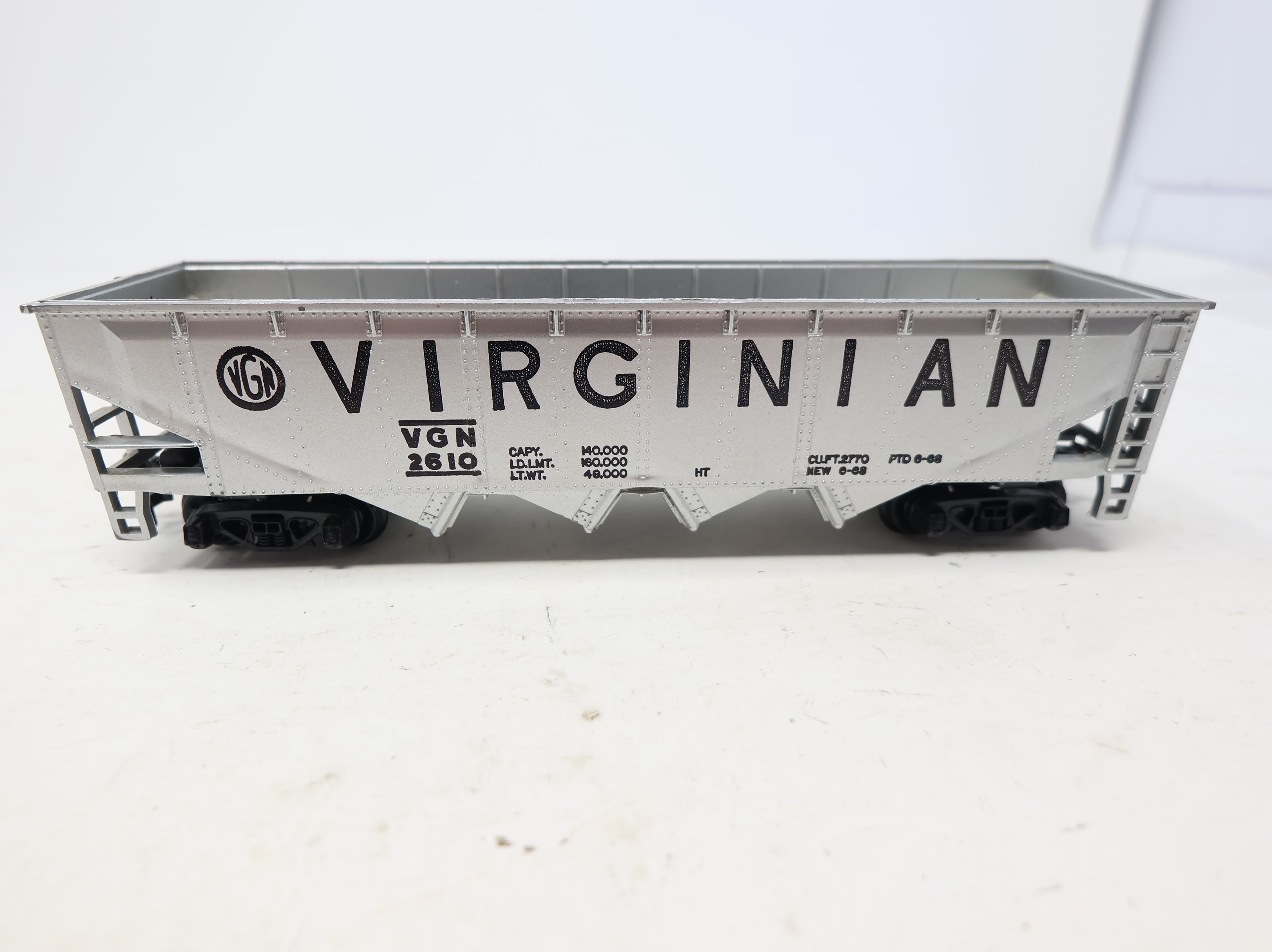 USED Tyco HO Scale 4 Bay Hopper Virginian VGN #2610