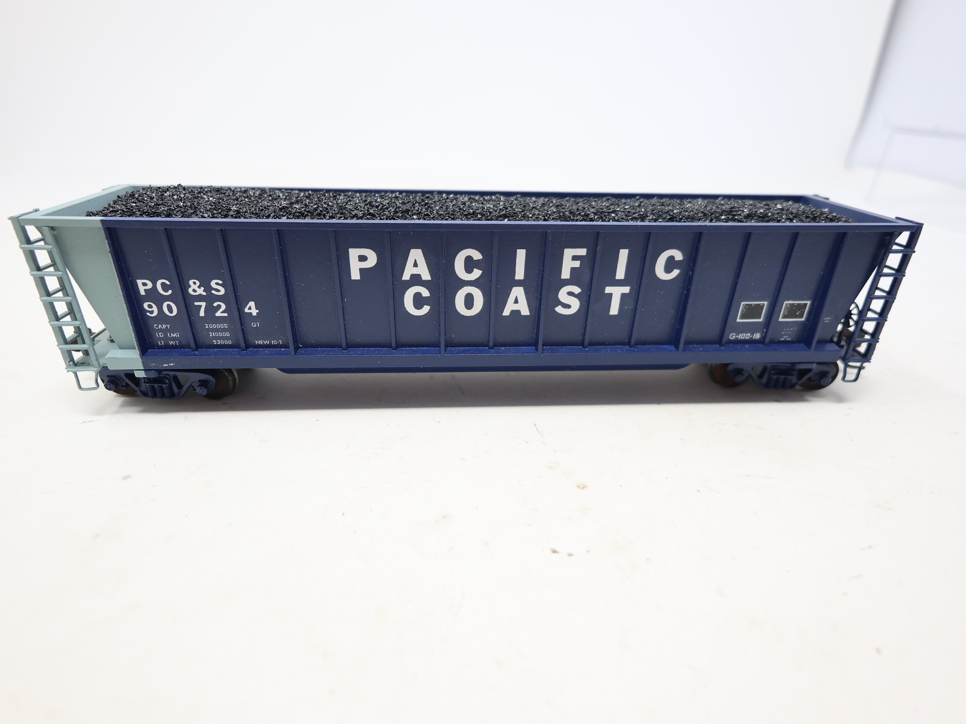 USED HO Scale Bathtub Gondola w/ coal load Pacific Coast PC&S #90724