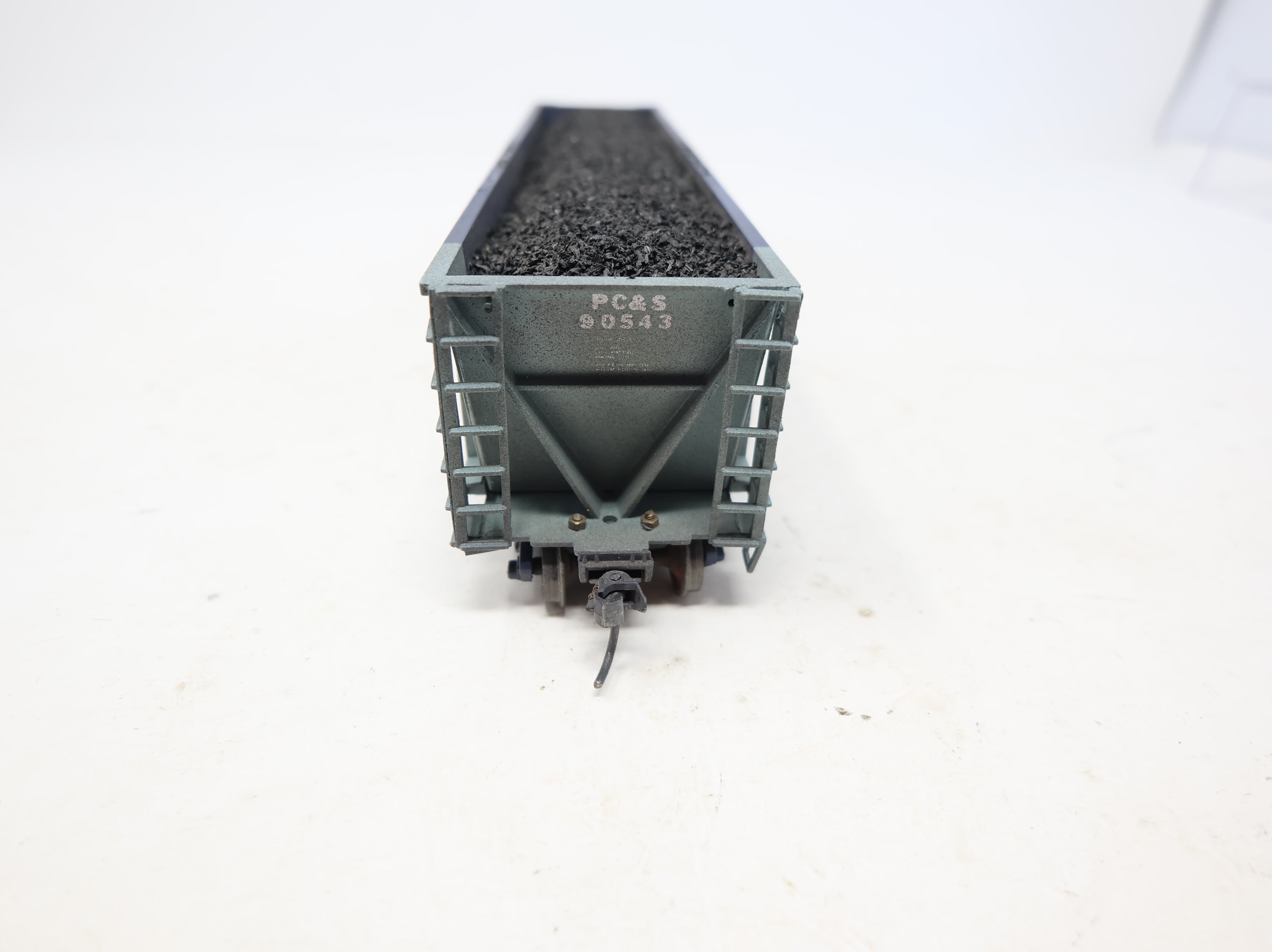 USED HO Scale Bathtub Gondola w/ coal load Pacific Coast PC&S #90543