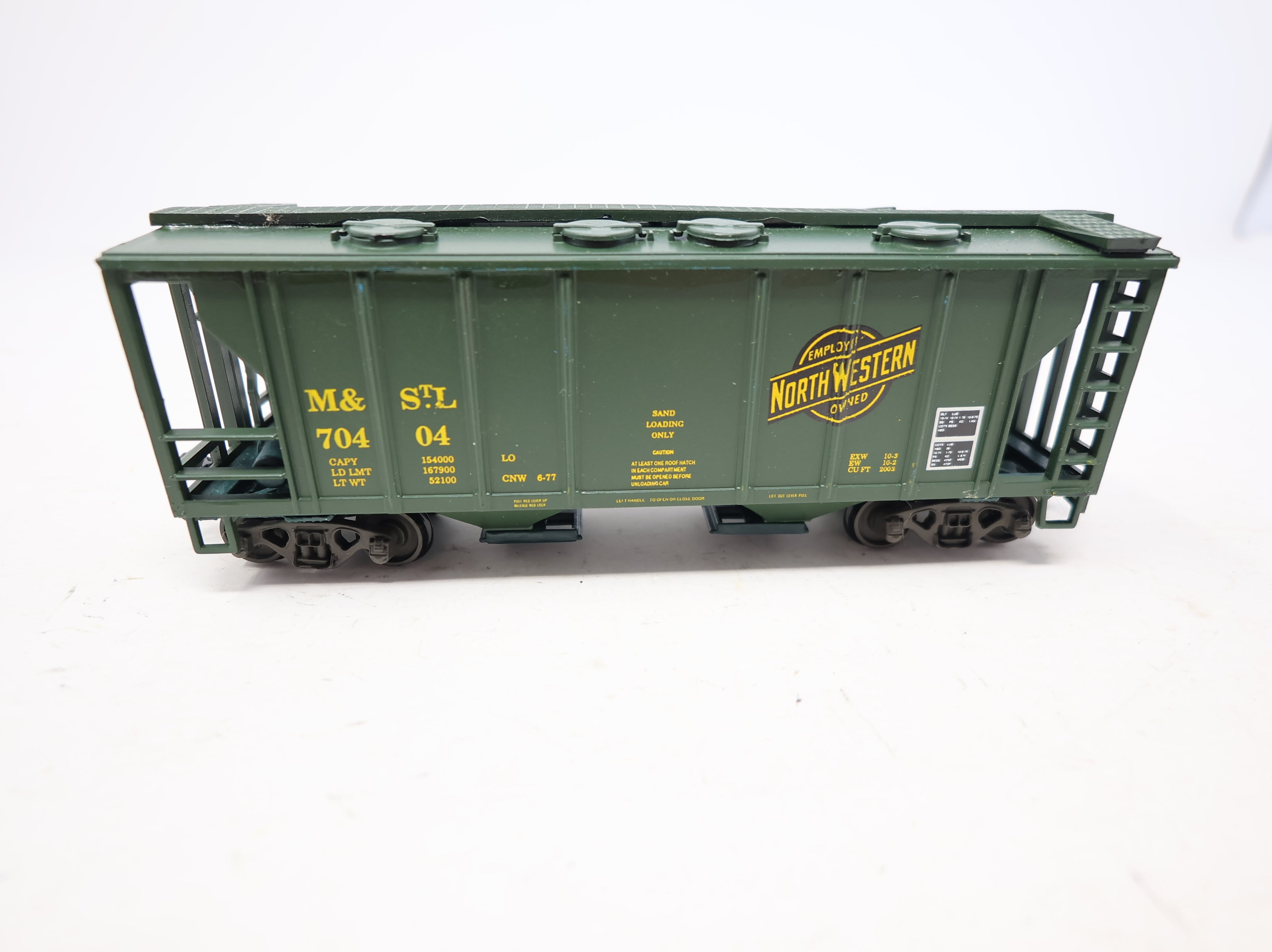 USED Roundhouse HO Scale Covered 2 Bay Hopper Minneapolis & St Louis M&STL #70404