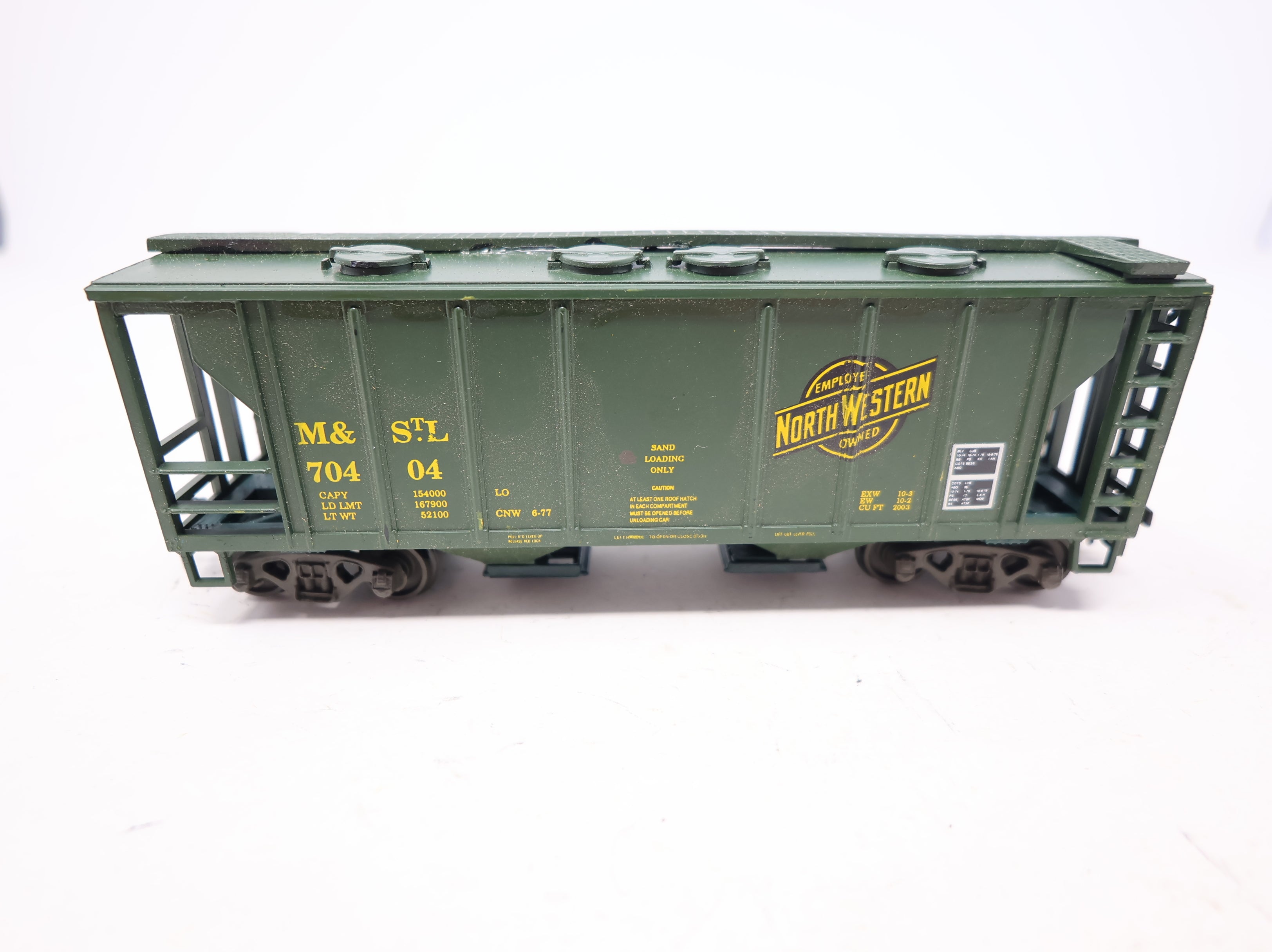 USED Roundhouse HO Scale Covered 2 Bay Hopper Minneapolis & St Louis M&STL #70404