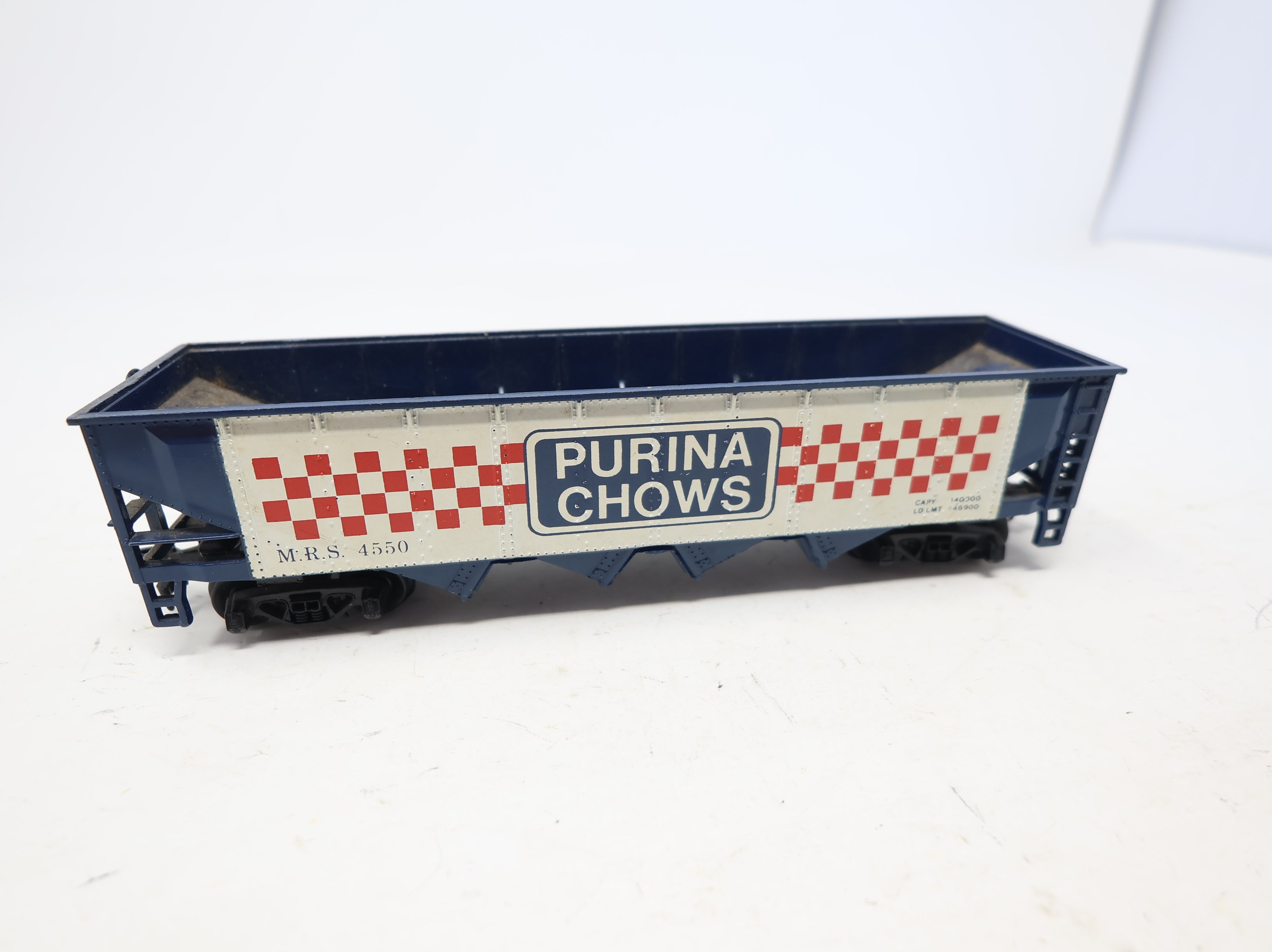 USED Tyco HO Scale 4 Bay Hopper Purina Chows MRS #4550