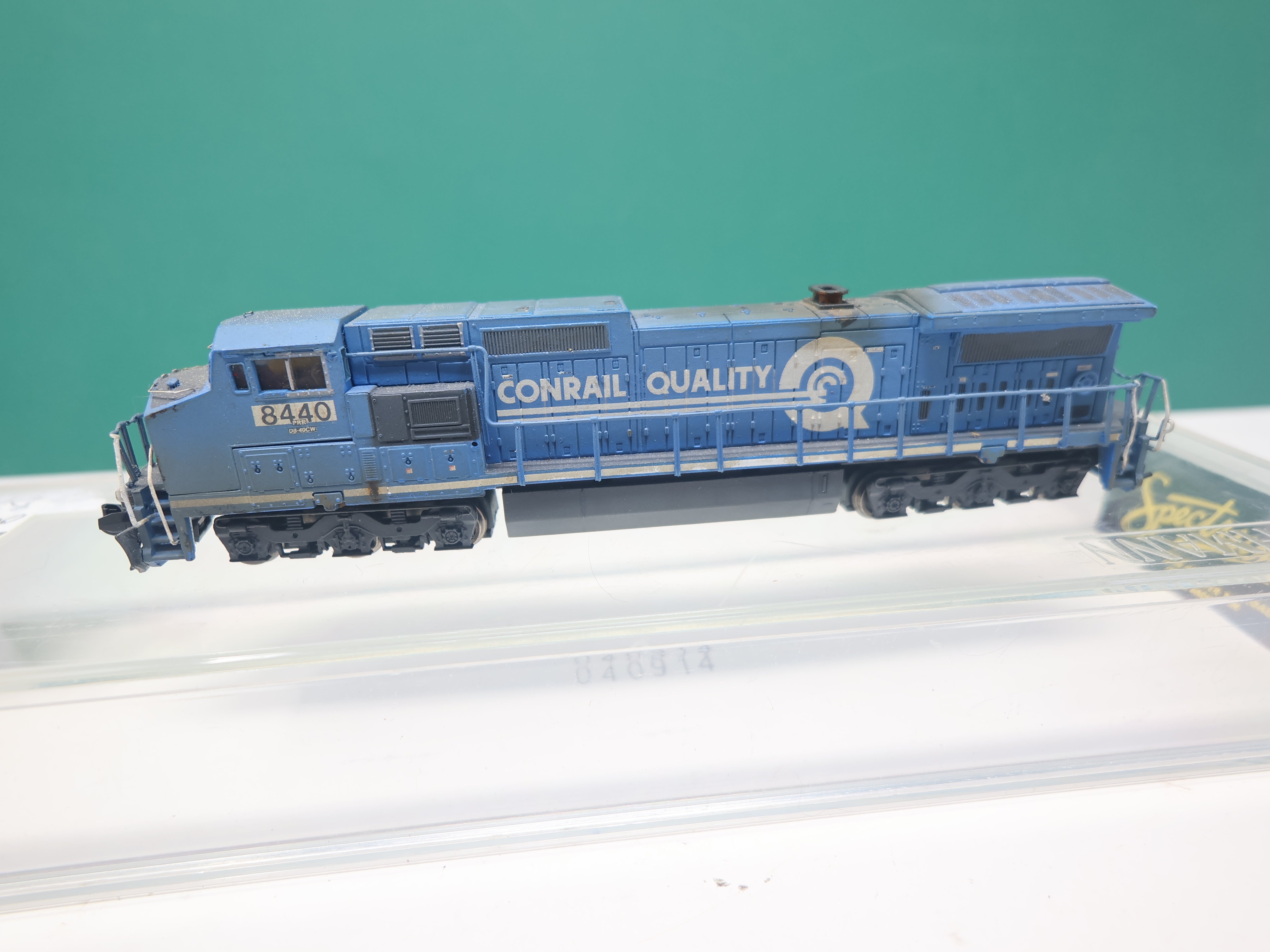 USED Bachmann 86066 N Scale, GE Dash 8-40CW , Conrail Quality PRR #8440, Patched, Weathered (DCC, No Sound)