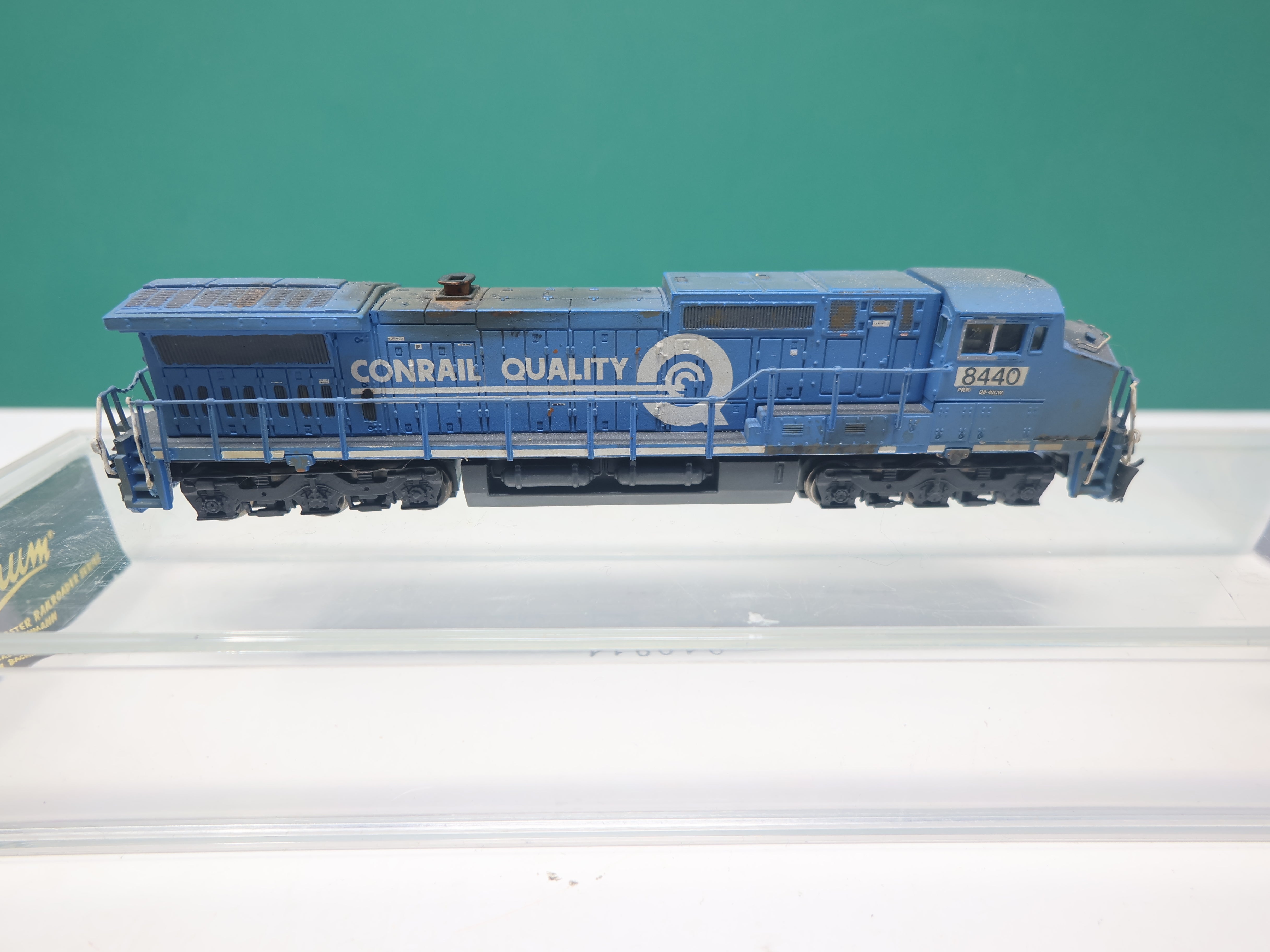 USED Bachmann 86066 N Scale, GE Dash 8-40CW , Conrail Quality PRR #8440, Patched, Weathered (DCC, No Sound)