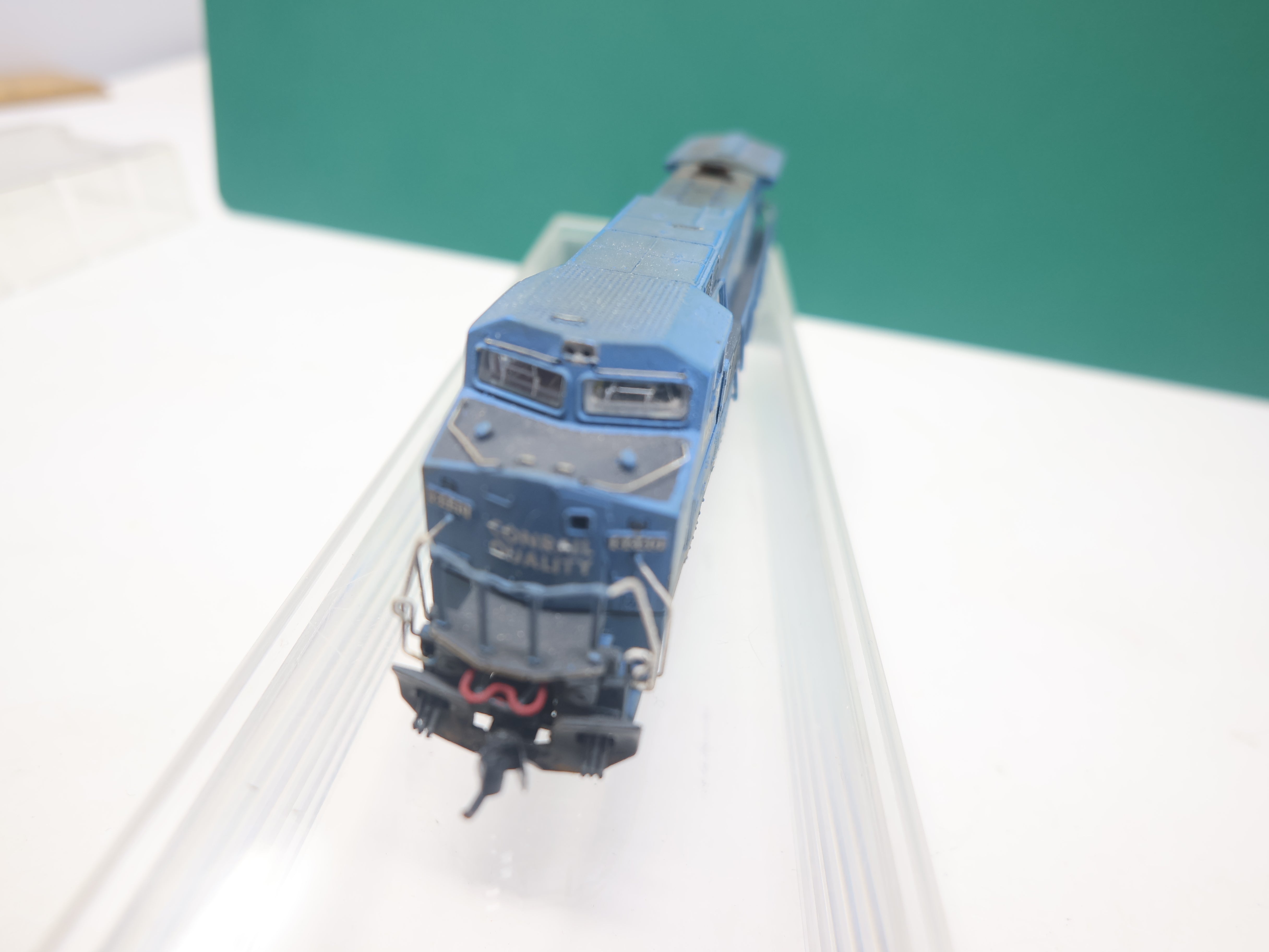 USED Bachmann 86066 N Scale, GE Dash 8-40CW , Conrail Quality PRR #8440, Patched, Weathered (DCC, No Sound)