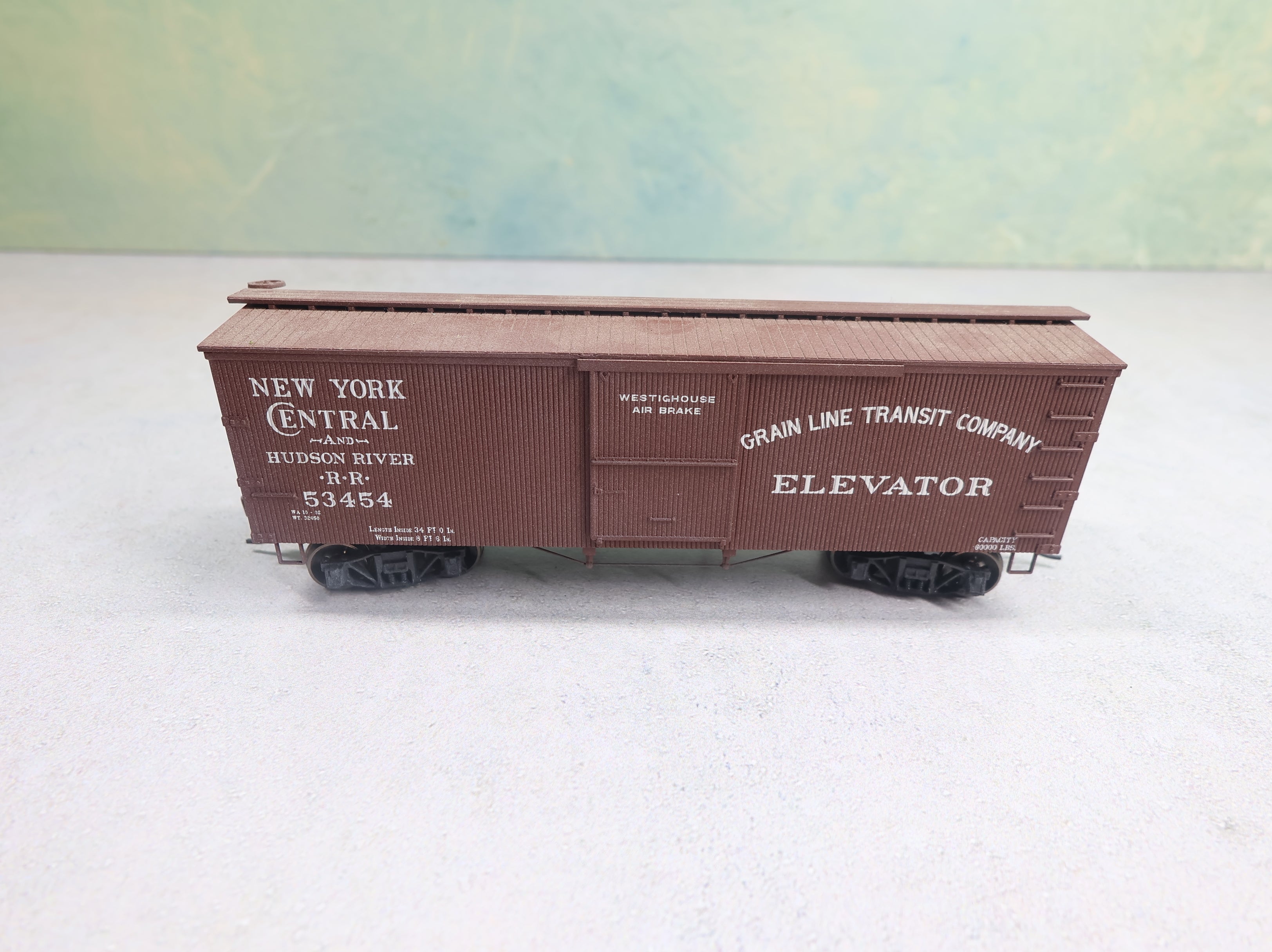 USED Athearn Roundhouse 84261 HO Scale 36' Wooden Box Car New York Central & Hudson River #53454 Grain Line