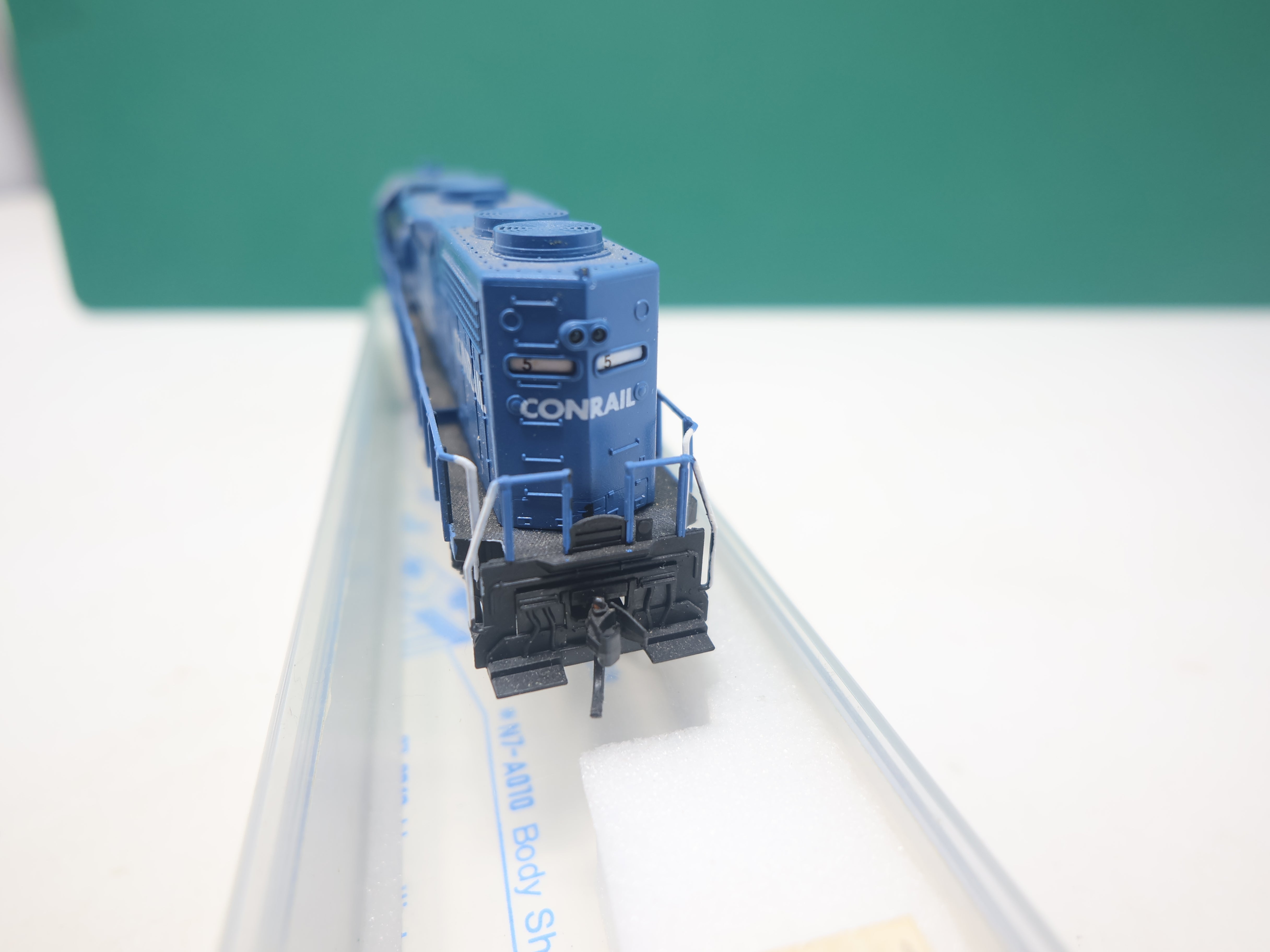 USED KATO 176-012 N Scale, GP38/2 Diesel Locomotive, Conrail NS #5276, Custom Painted (DCC, No Sound)