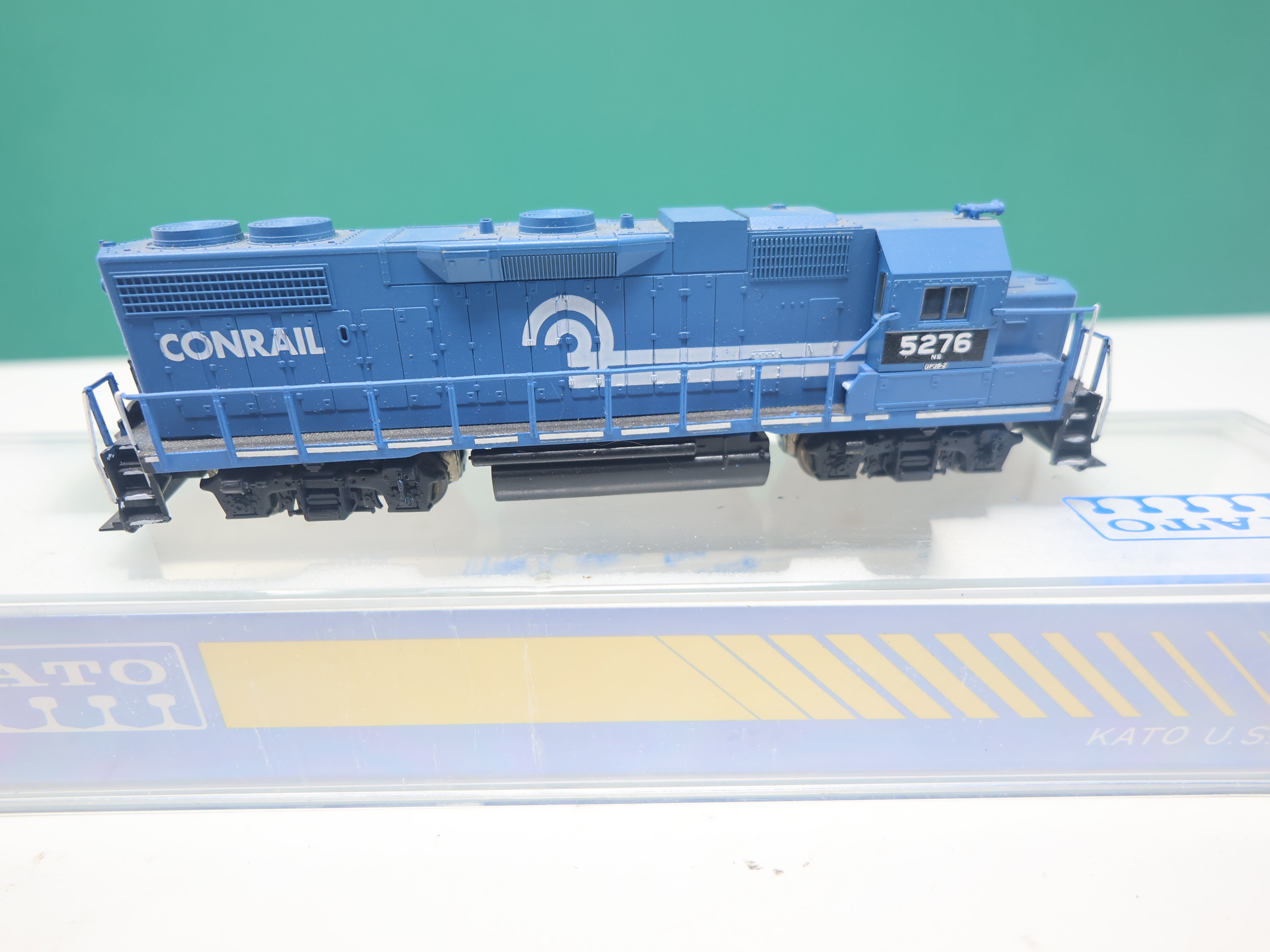 USED KATO 176-012 N Scale, GP38/2 Diesel Locomotive, Conrail NS #5276, Custom Painted (DCC, No Sound)