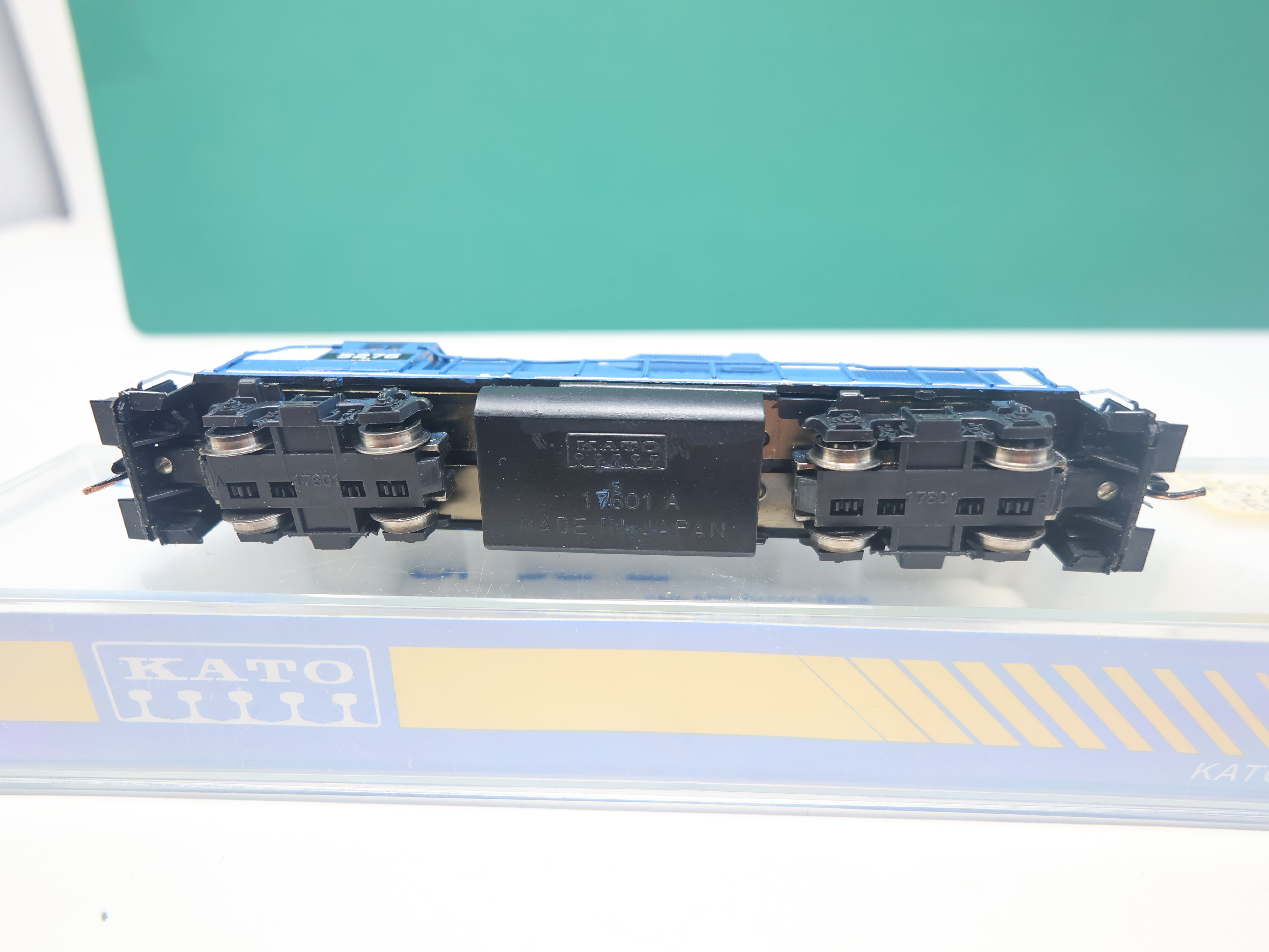 USED KATO 176-012 N Scale, GP38/2 Diesel Locomotive, Conrail NS #5276, Custom Painted (DCC, No Sound)