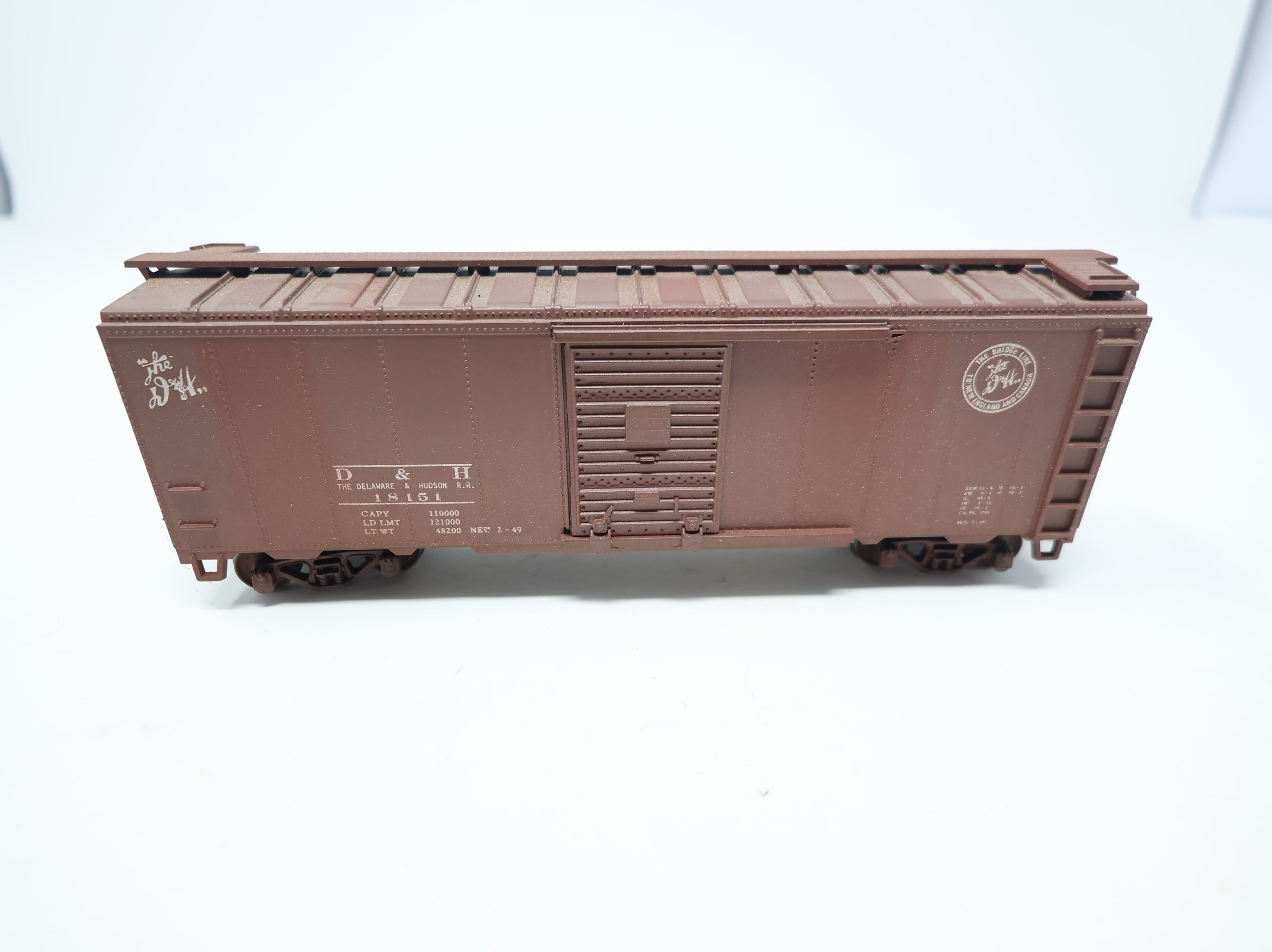 USED Athearn HO Scale 40' Box Car Delaware and Hudson DH #18151 Light Weathering