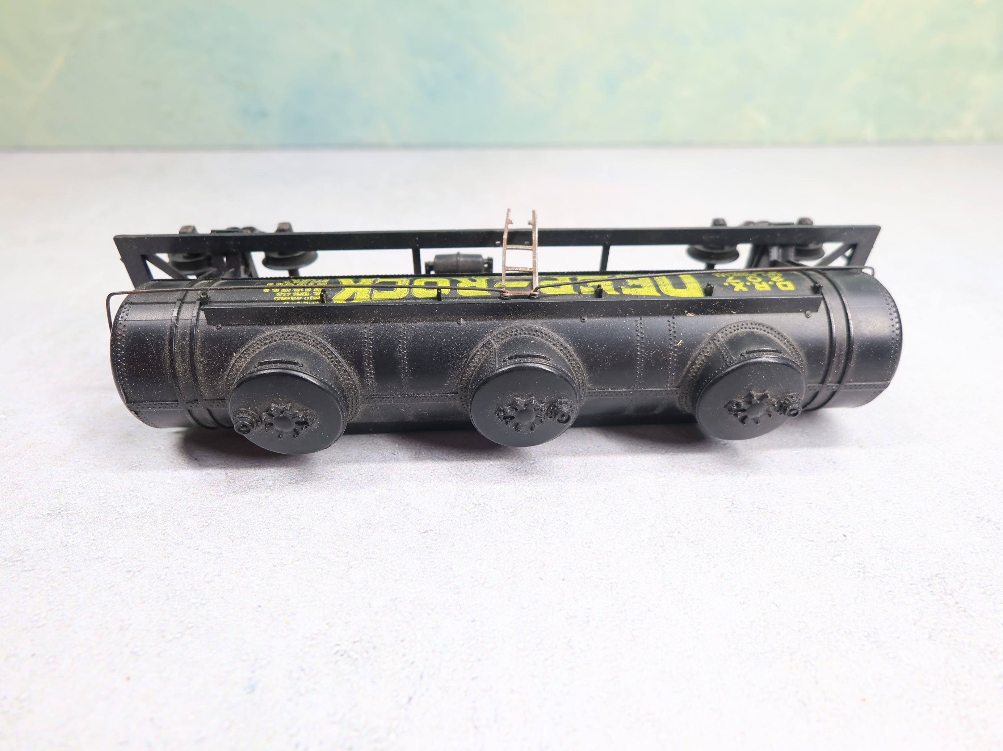 USED Athearn HO Scale Single Dome Tank Car Deep Rock DRX #207