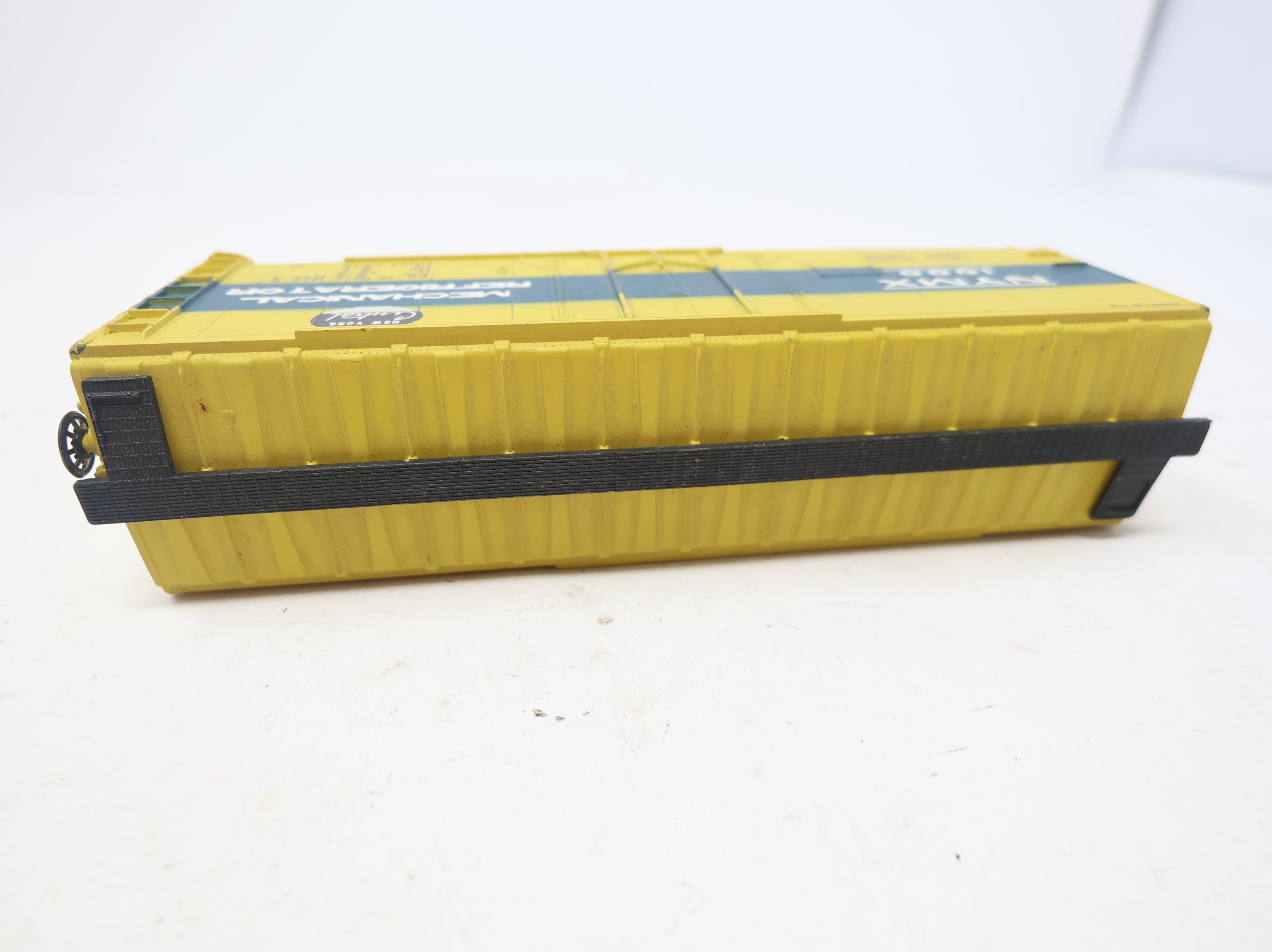 USED AHM HO Scale 40' Box Car New York Central NYMX #1000 No Trucks/Couplers