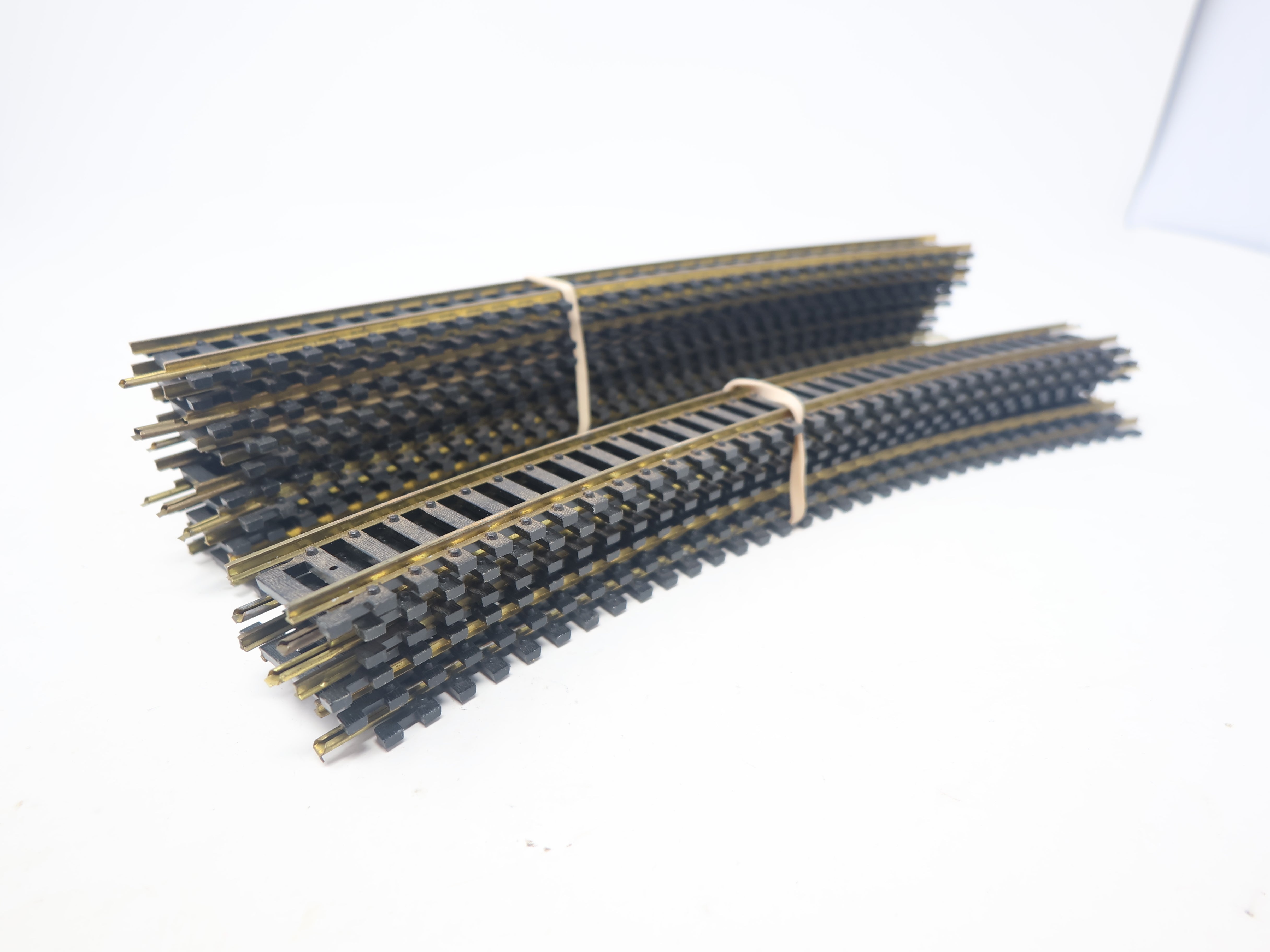 USED Tyco HO Scale, Lot of Brass Code 100 Track 18" Radius Curve