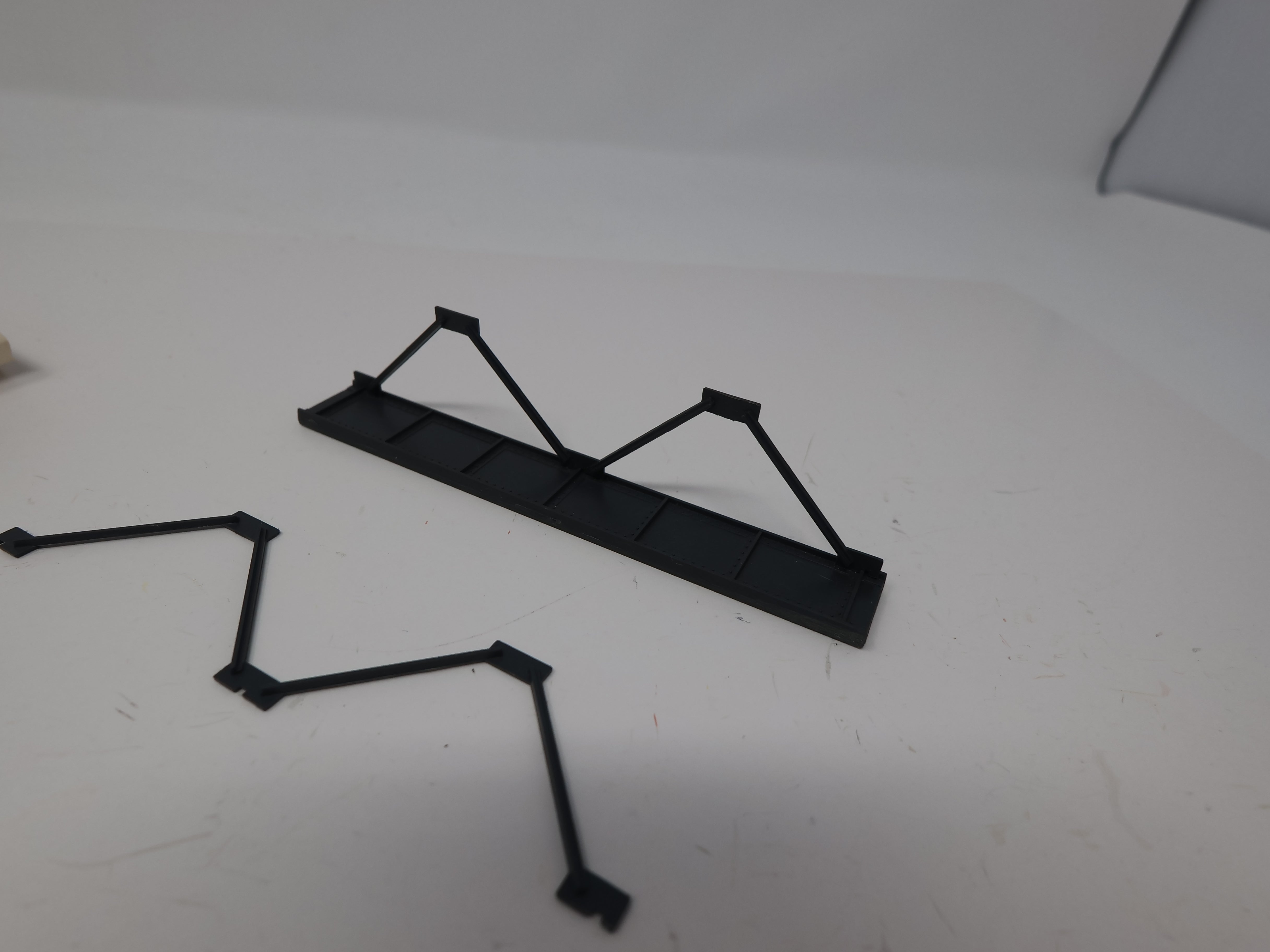 USED Micro Engineering Company HO Scale, Deck Plate Girder Bridge, Possibly Incomplete (KIT)