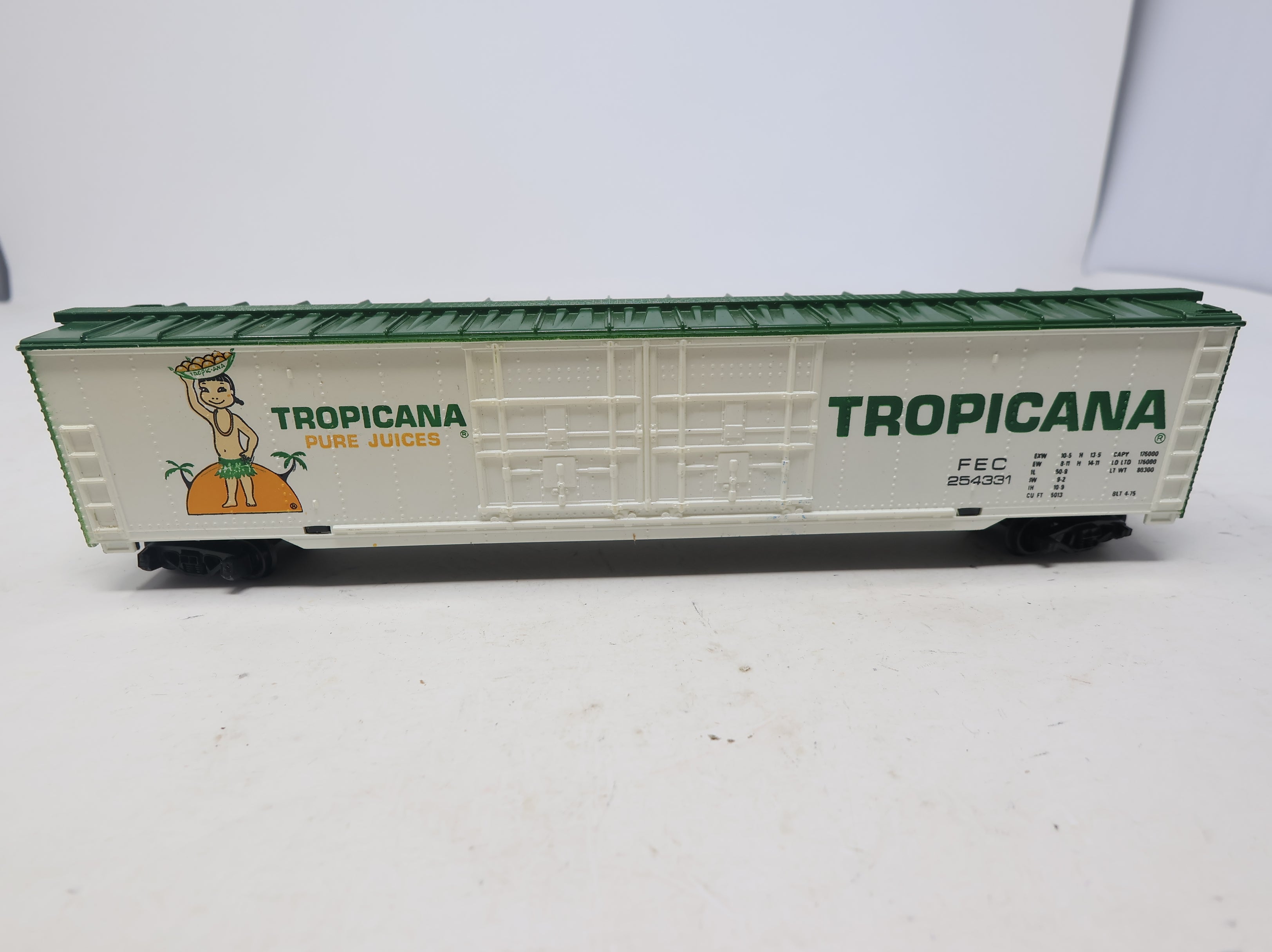 USED Tyco HO Scale 60' DD Box Car Tropicana FEC #254331